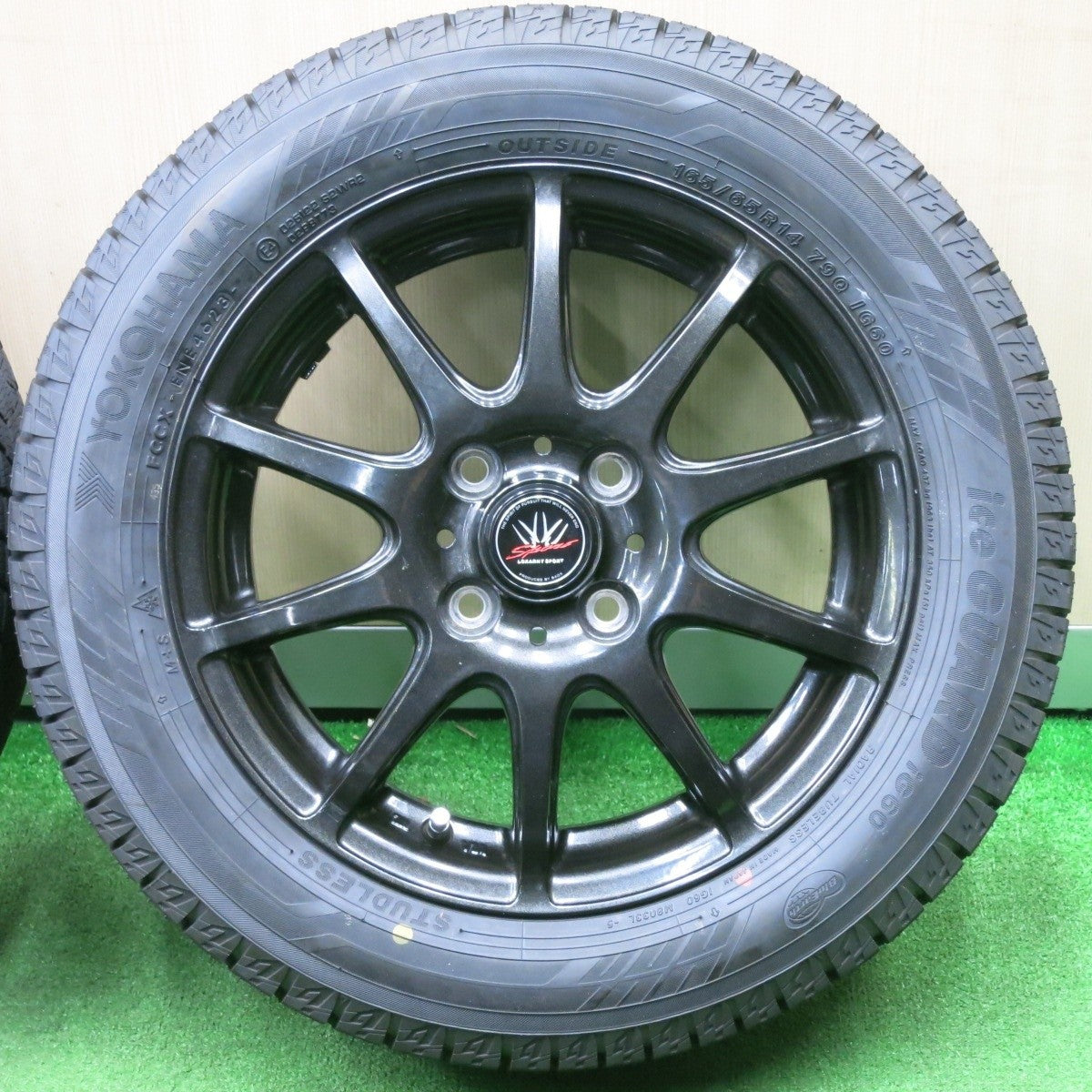 超バリ溝!23年!キレイ!ほぼ10分★LOXARNY SPORT BADX 165/65R14 スタッドレス ヨコハマ アイスガード iG60 ロクサーニ 軽自動車 ハスラー 等 PCD100/4H★4121806NJス