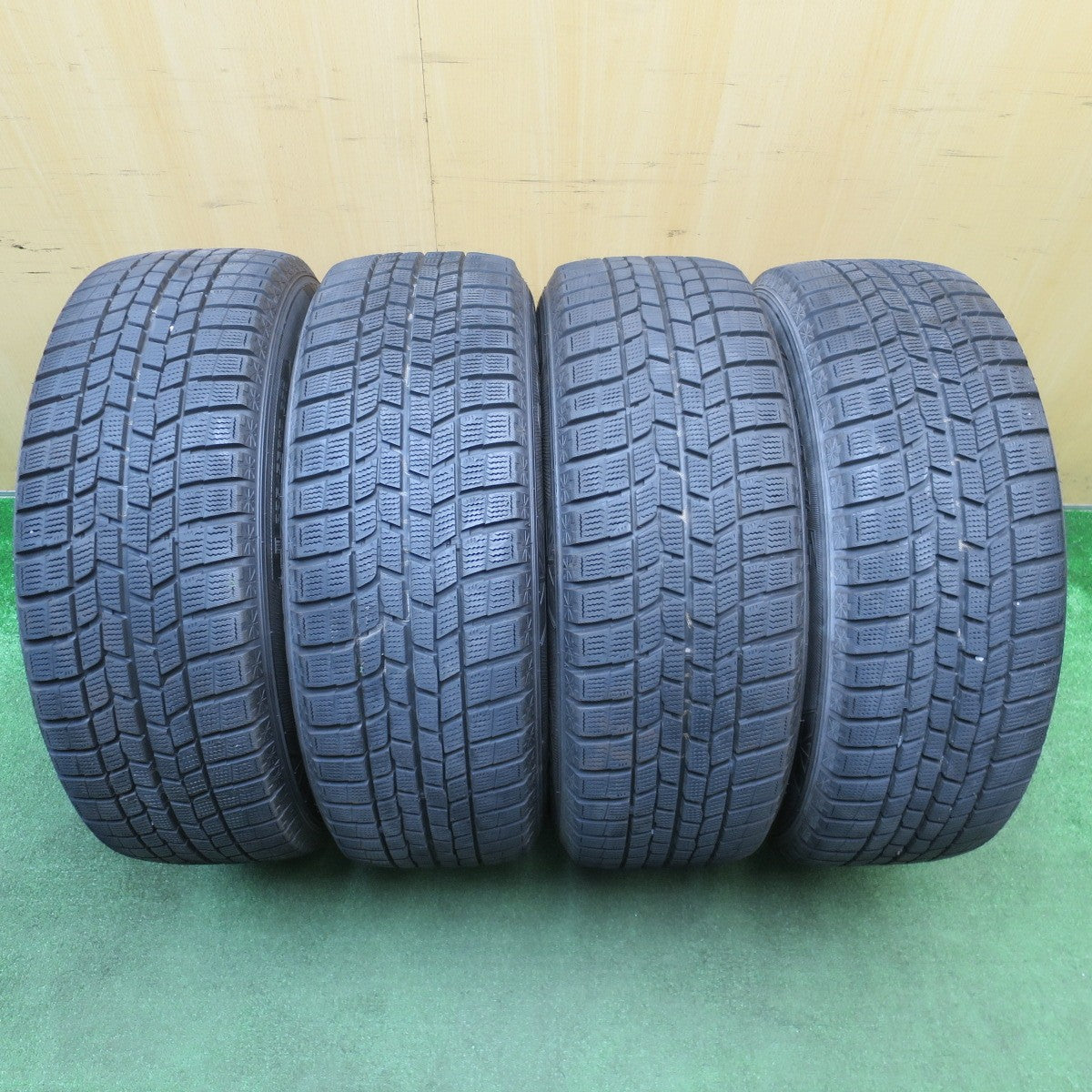 バリ溝!9分★BMW MINI 等 AFT Bertzen 225/55R17 スタッドレス グッドイヤー アイスナビ6 ベルツェン 17インチ PCD112/5H★6020904NJス