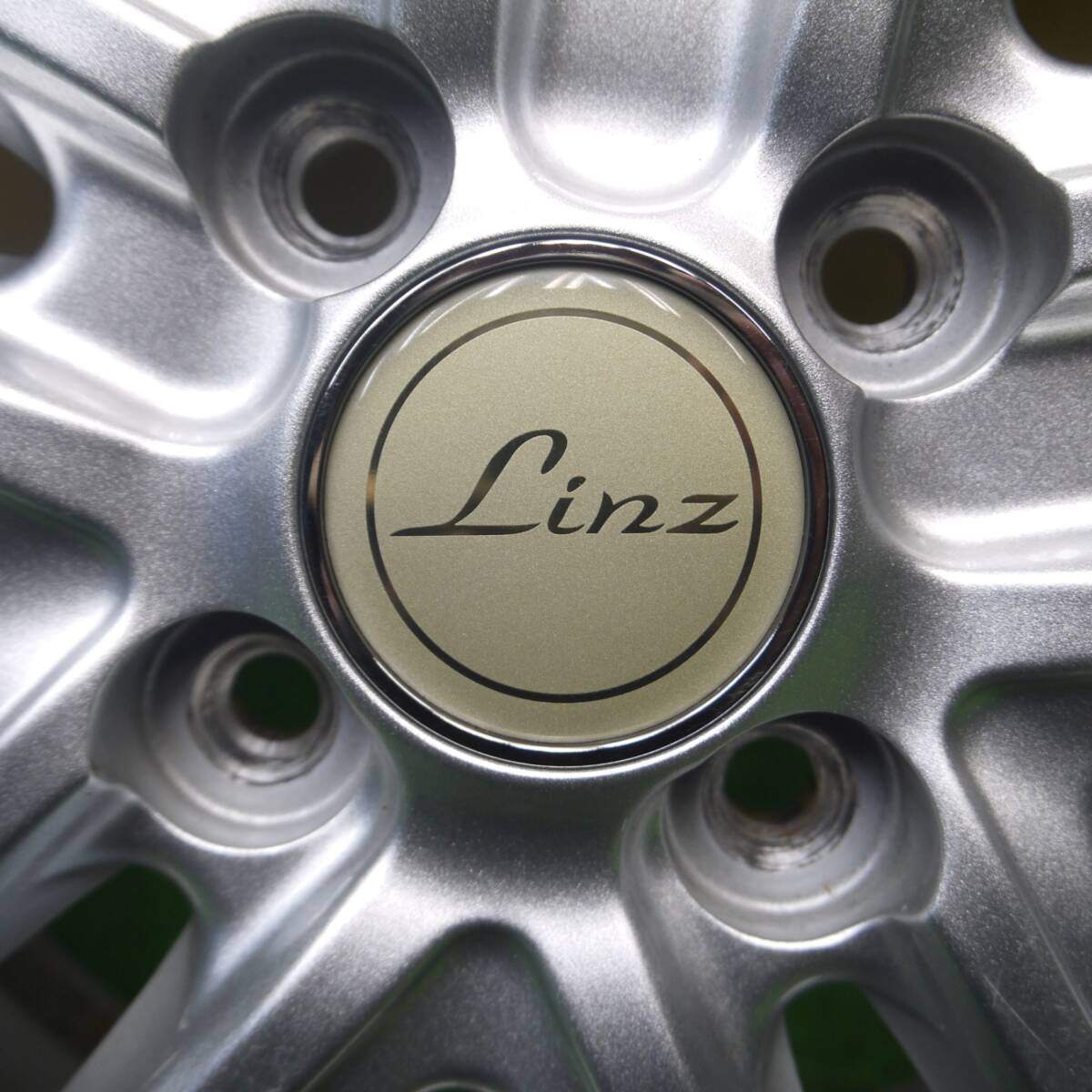 バリ溝!22年!キレイ!9.5分以上★スタッドレス 155/65R14 ブリヂストン ブリザック VRX2 Linz 14インチ PCD100/4H★4122307Hス