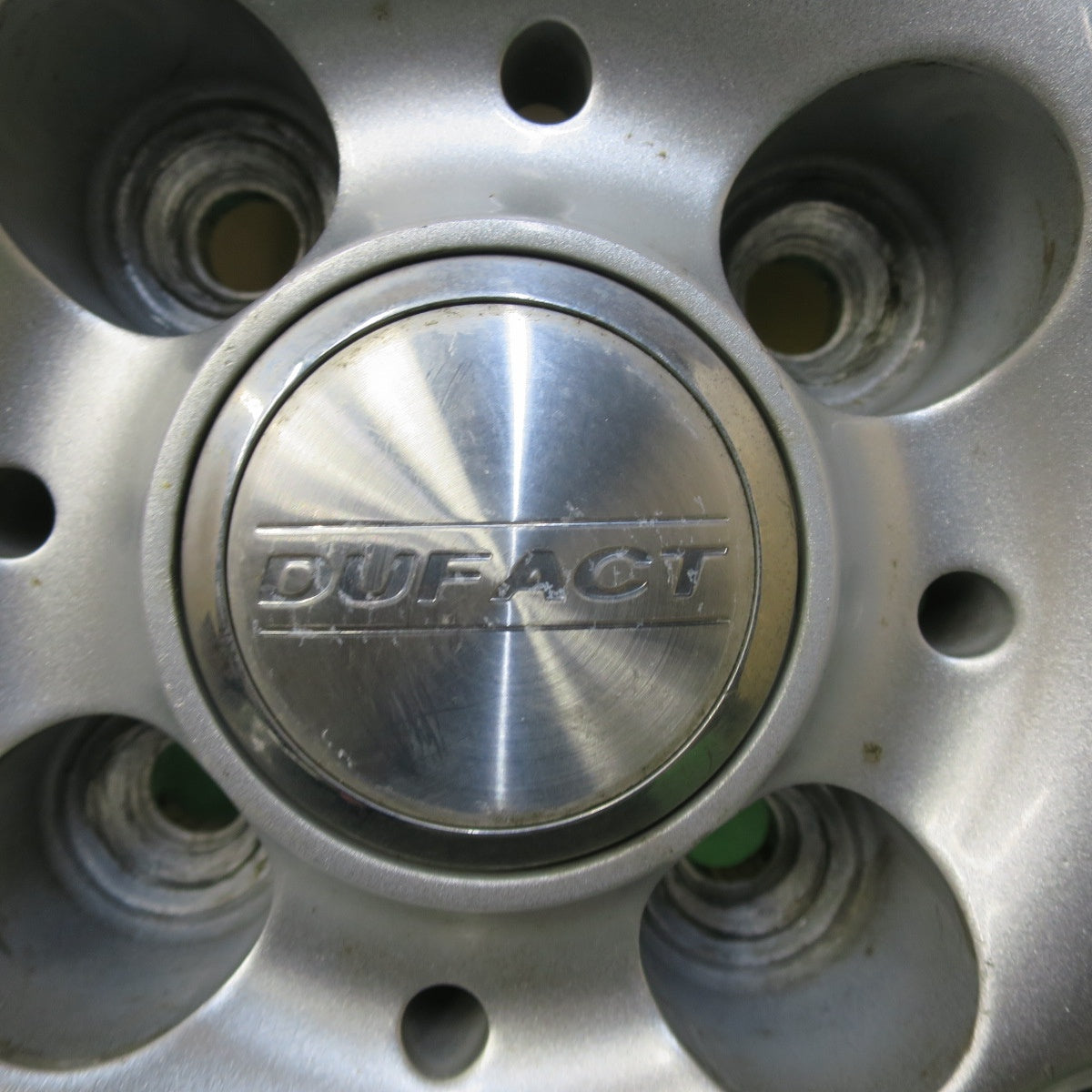 バリ溝!9分★スタッドレス 175/70R14 ダンロップ ウインターマックス WM01 DUFACT デュファクト 14インチ PCD100/4H★5062901イス
