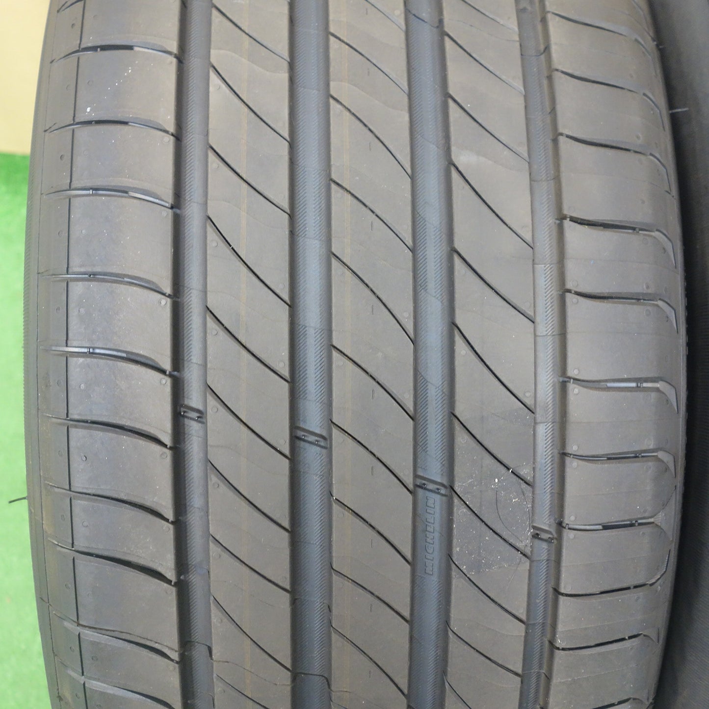 新車外し!26年★225/50R18 ミシュラン プライマシー4 タイヤ 18インチ カローラクロス C-HR オデッセイ ヴェゼル 等★6062802KTノタ