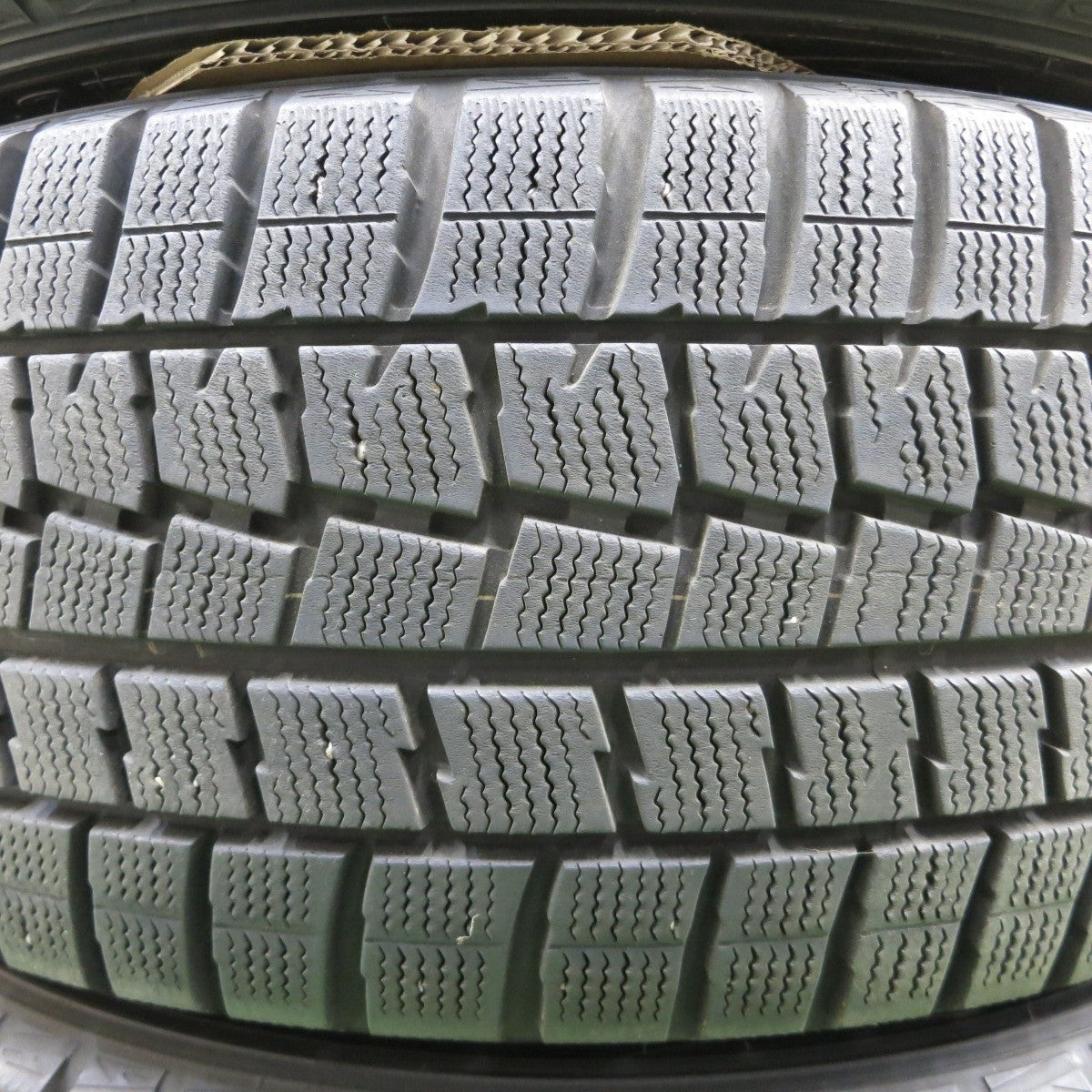 バリ溝!9分★ポルシェ 等 ATS 235/45R18 スタッドレス ダンロップ ウインターマックス WM01 18インチ PCD130/5H★4061801ナス