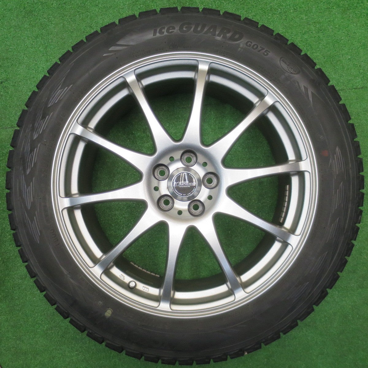 バリ溝!キレイ!9.5分★XV フォレスター 等 225/55R18 スタッドレス ヨコハマ アイスガード G075 X CROSS SPEED PREMIUM クロススピード 18インチ PCD100/5H★5102808NJス