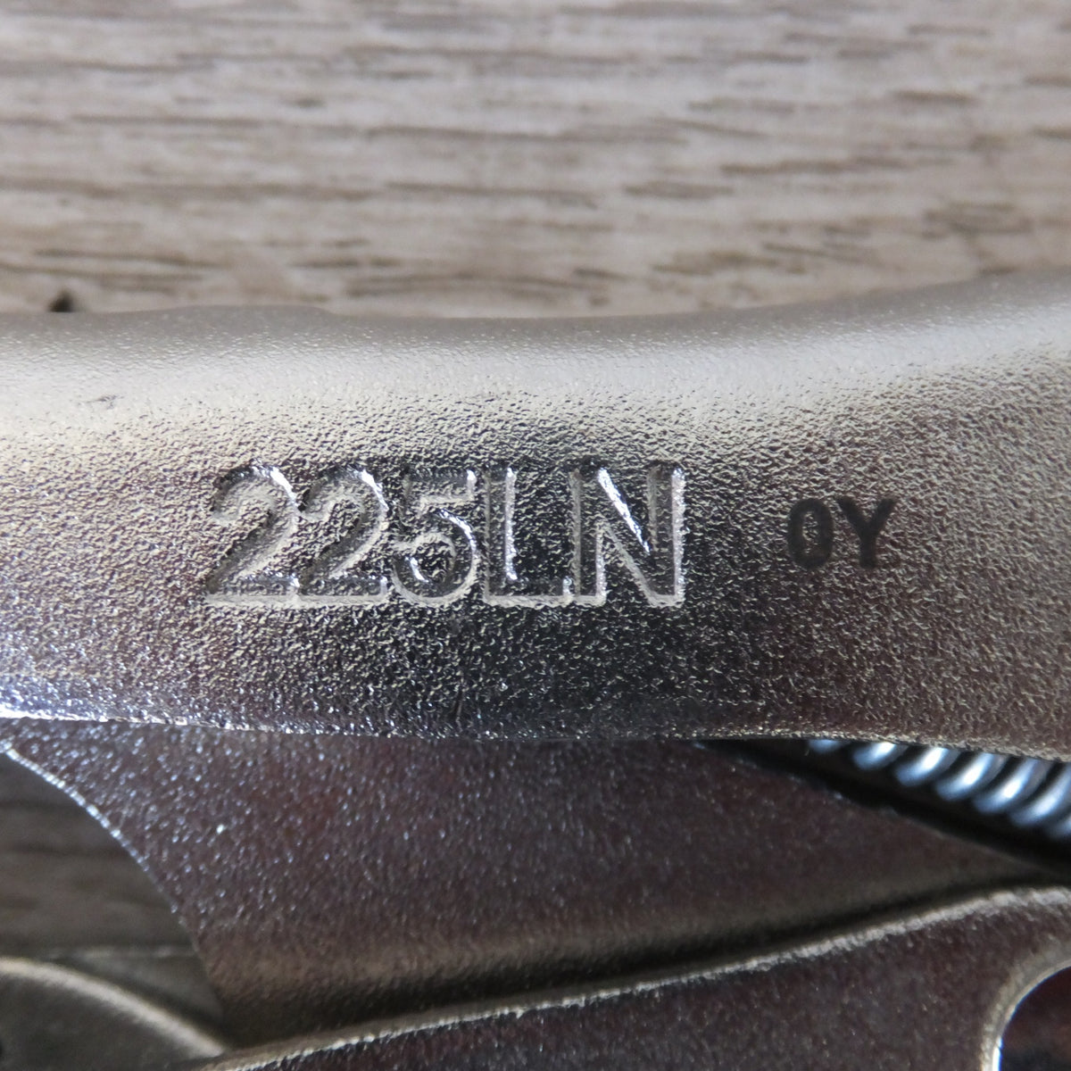 ★京都機械工具 KTC ロッキングプライヤ ロングノーズ ワイヤーカッター付 CR-MO 225LN 0Y★