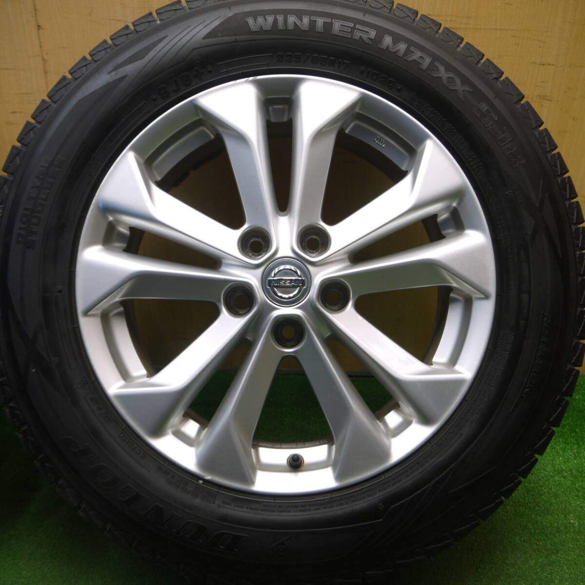 バリ溝!21年!キレイ!9分★日産 T32 エクストレイル 純正 225/65R17 スタッドレス ダンロップ ウインターマックス SJ8 17インチ PCD114.3/5H★5012903Hス