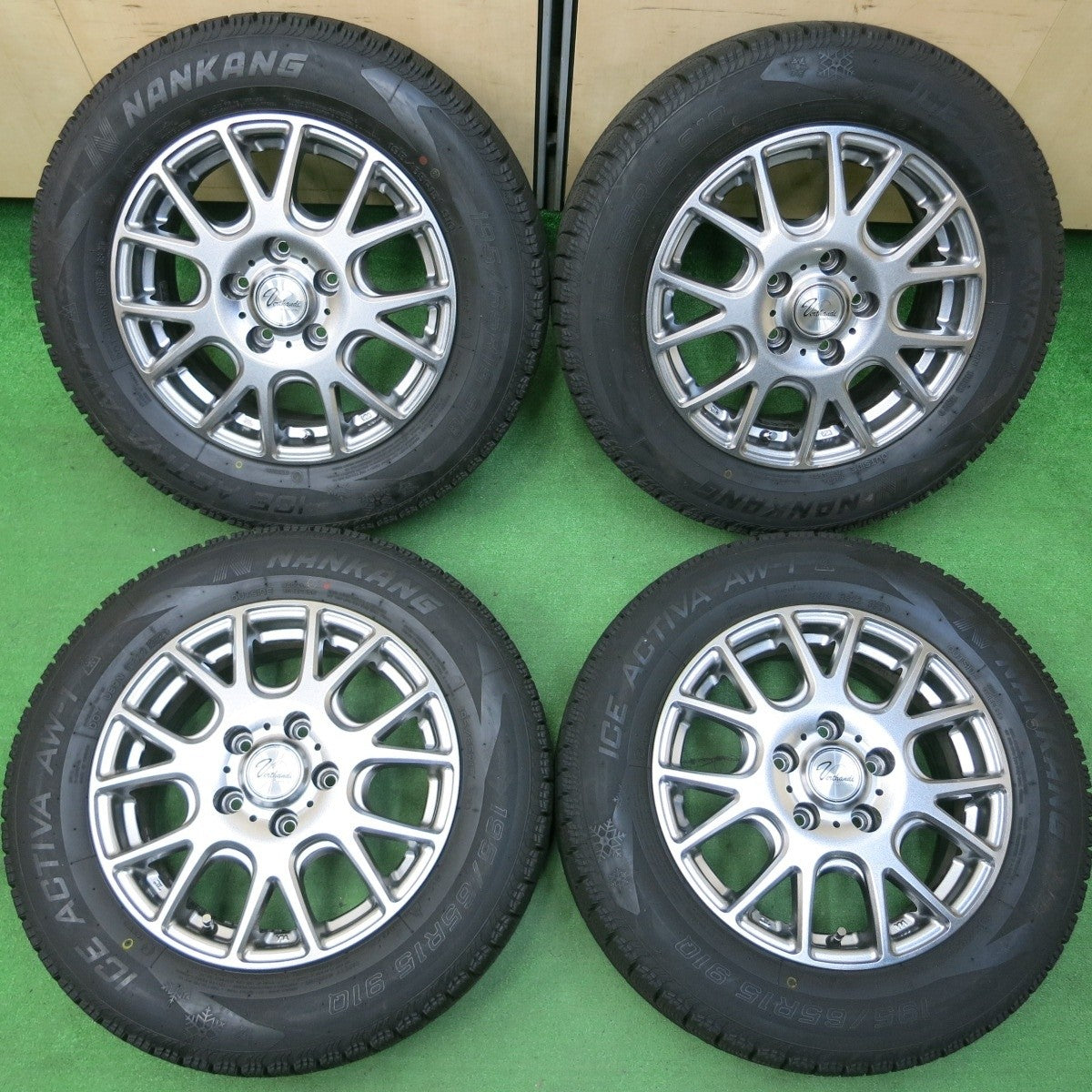 バリ溝!21年!綺麗!ほぼ10分★スタッドレス 195/65R15 ナンカン アイスアクティバ AW-1 Verthandi PCD114.3/5H★4041703イス