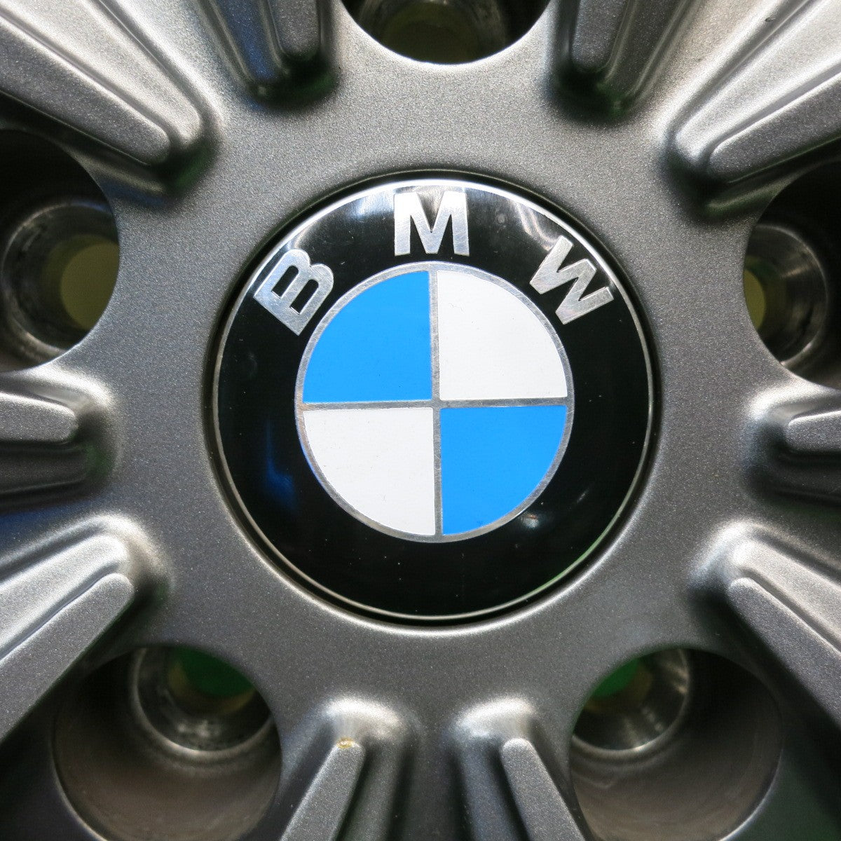 バリ溝!21年!9.5分★BMW 等 KELLENERS Jr GF5 225/55R17 スタッドレス ダンロップ ウインターマックス WM02 ケレナーズ ジュニア 17インチ PCD112/5H★5102304HAス