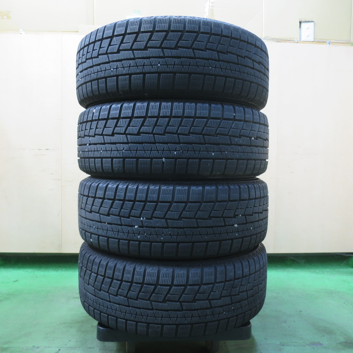 バリ溝!9.5分★ワーゲン 等 205/55R16 スタッドレス ヨコハマ アイスガード iG60 DEZENT ディゼント 16インチ PCD112/5H★5101604イス