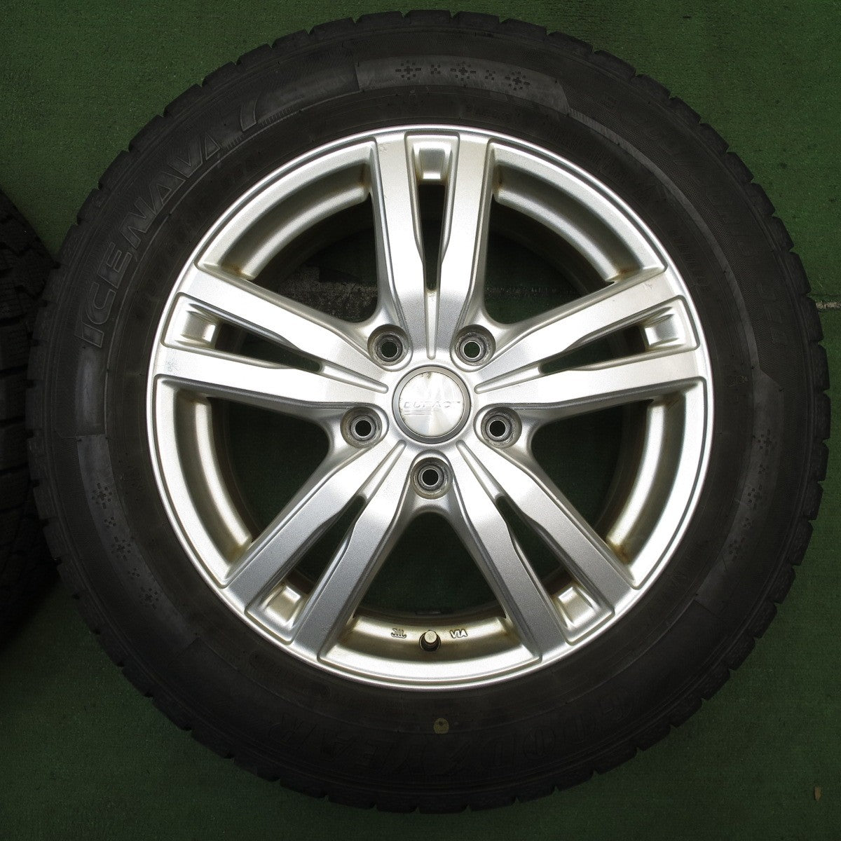 バリ溝!21年!9.5分★スタッドレス 205/60R16 グッドイヤー アイスナビ7 DUFACT デュファクト 16インチ PCD114.3/5H★5072903NJス