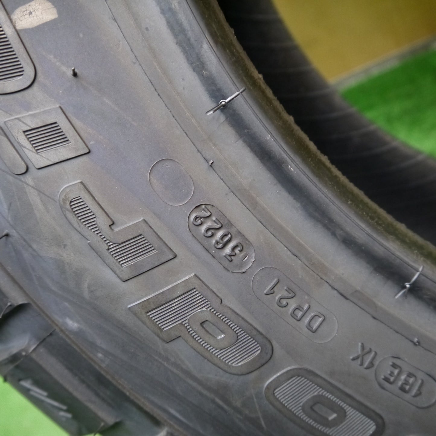 未使用!22年!1本★255/75R17 111/108Q BFグッドリッチ Mud-Terrain T/A KM2 マッドテレーン 17インチ ジープ ラングラー 等★5081801Hノタ