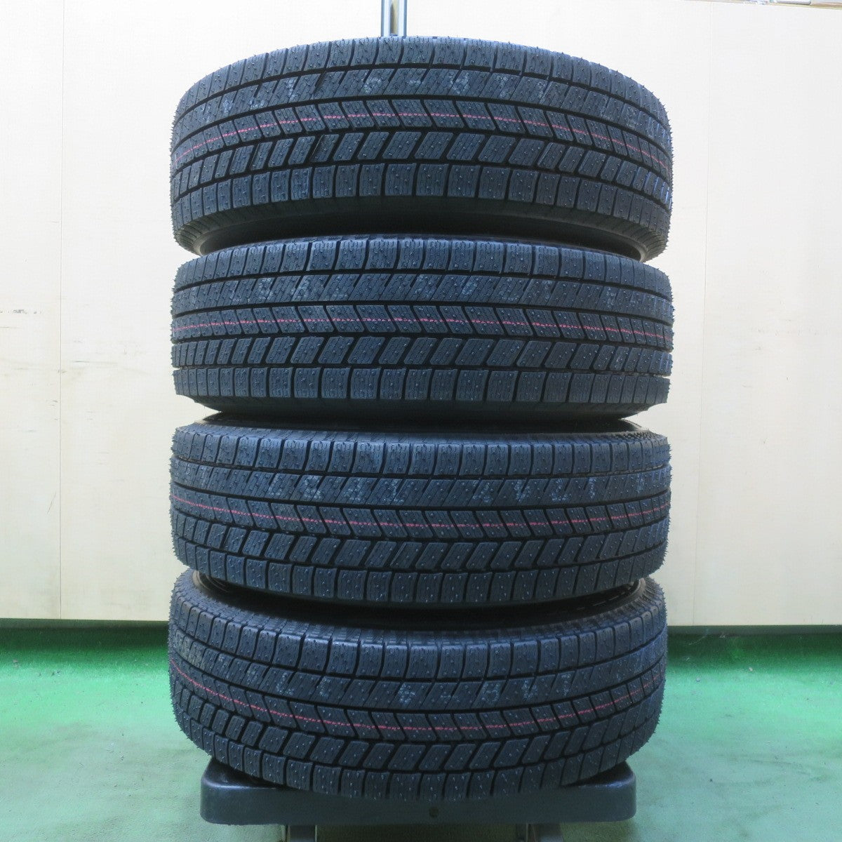 未使用!25年!キレイ◎スタッドレス 175/70R14 ブリヂストン ブリザック WZ-1 TOPRUN トップラン 14インチ PCD100/4H◎6071502イス
