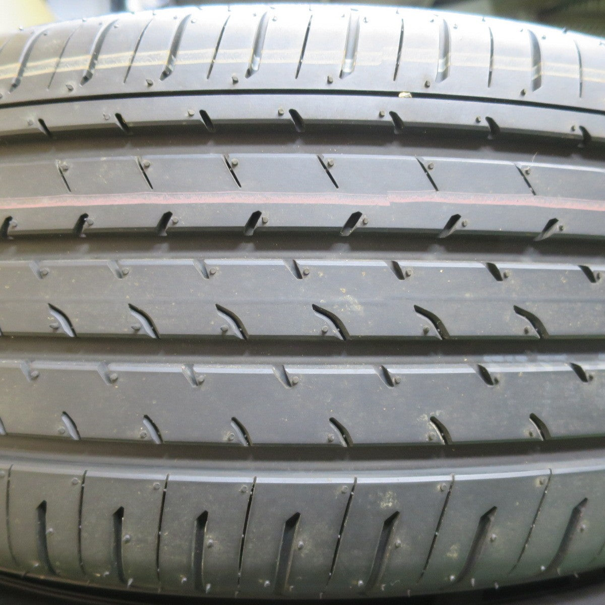 新車外し!24年★トヨタ 40系 アルファード ヴェルファイア 純正 225/65R17 ヨコハマ アドバン V03 17インチ PCD120/5H★5040901イノ