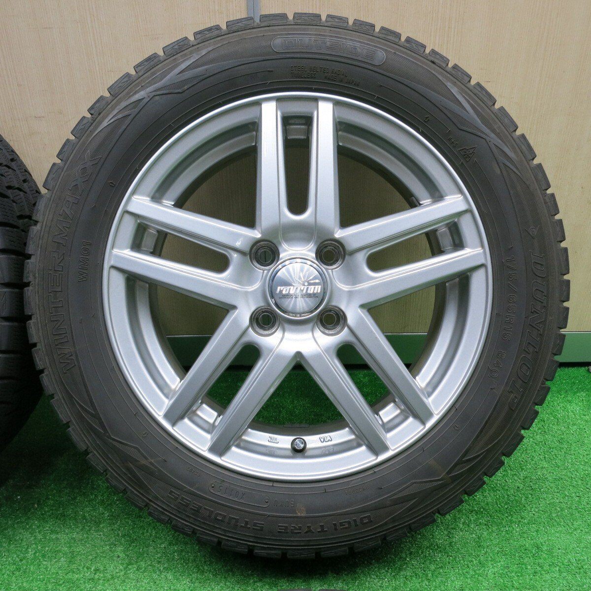 バリ溝!キレイ!9分★スタッドレス 175/65R15 ダンロップ ウインターマックス WM01 ravrion PCD100/4H★4091303NJス