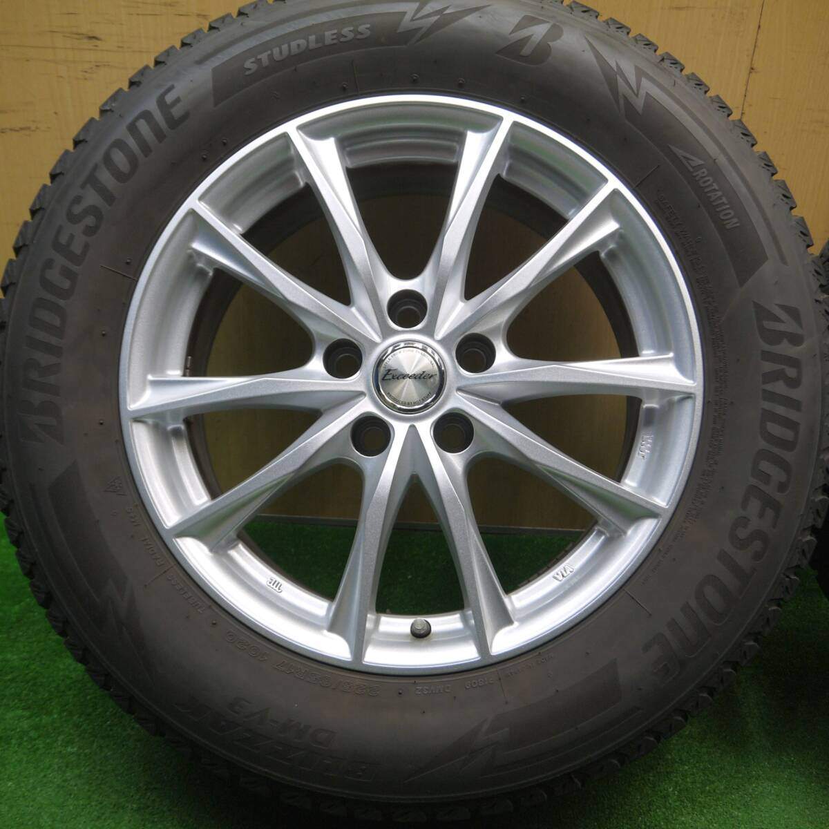 バリ溝!21年!キレイ!9.5分★スタッドレス 225/65R17 ブリヂストン ブリザック DM-V3 Exceeder エクシーダー 17インチ PCD114.3/5H★4112205Hス