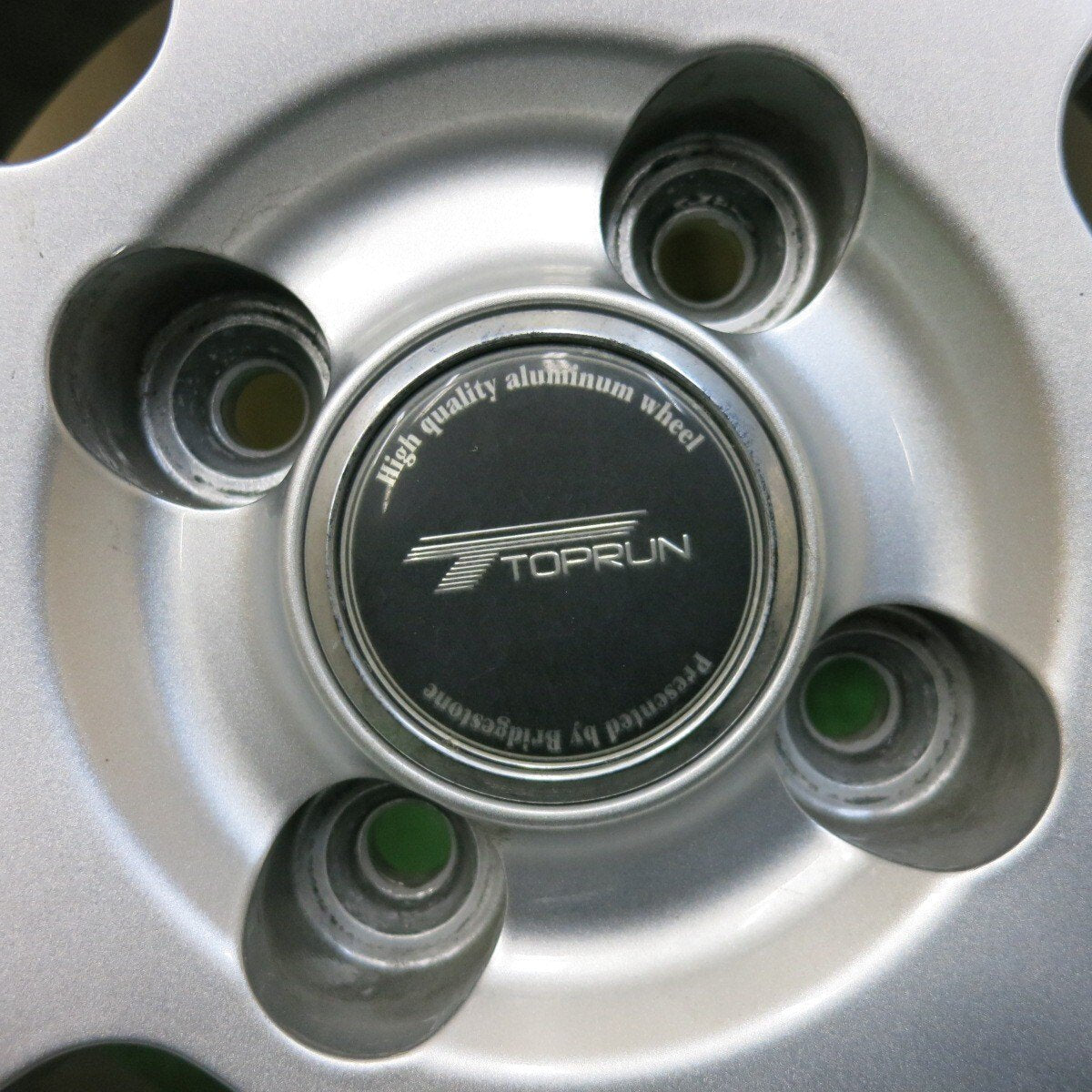 超バリ溝!24年!ほぼ10分★スタッドレス 185/60R15 グッドイヤー アイスナビ7 TOPRUN トップラン 15インチ PCD100/4H★5032511SYス