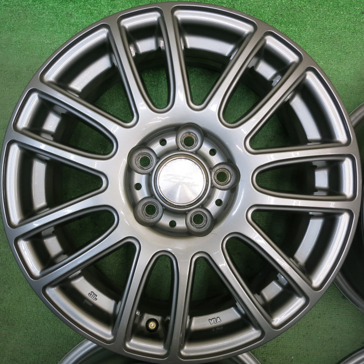 4本価格★シエンタ 等 Espider 15インチ 社外 アルミ ホイール 15×5.5J PCD100/5H★5080306HAホ