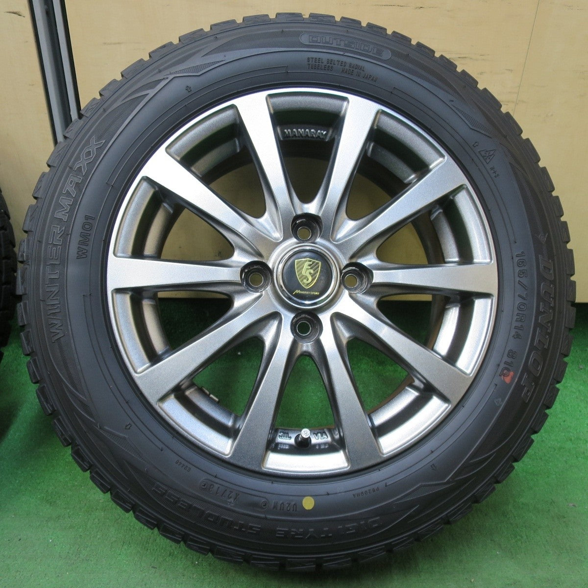 キレイ★スタッドレス 165/70R14 ダンロップ ウインターマックス WM01 MANARAY SPORT マナレイスポーツ PCD100/4H★5012210イス