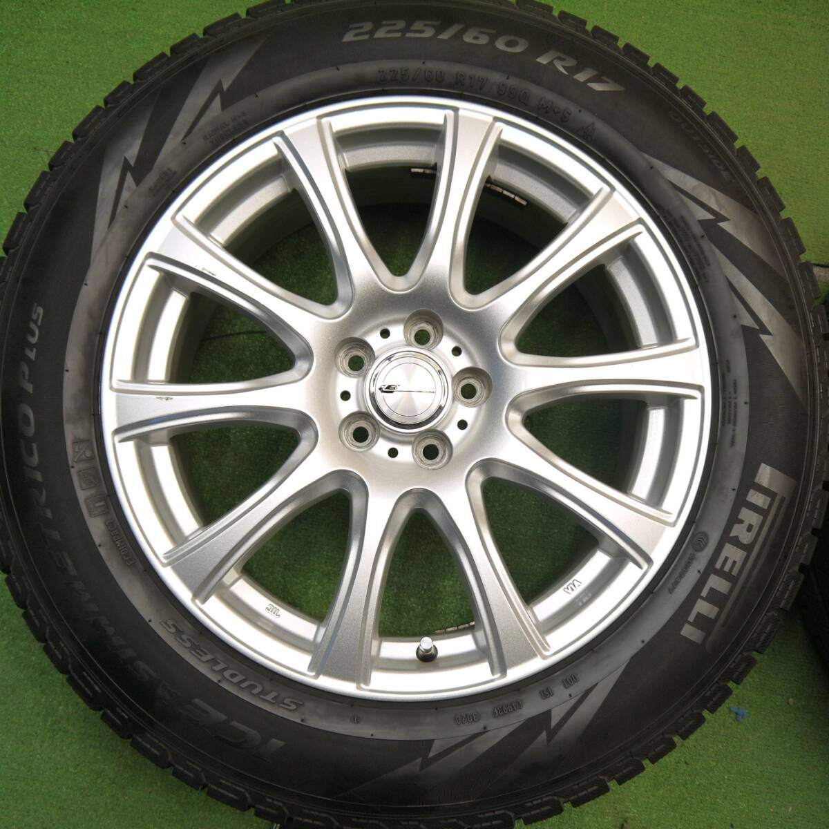 バリ溝!キレイ!8.5分★フォレスター 等 225/60R17 スタッドレス ピレリ アイスアシンメトリコ プラス LAUFBAHN ラウフバーン 17インチ PCD100/5H★5031203Hス