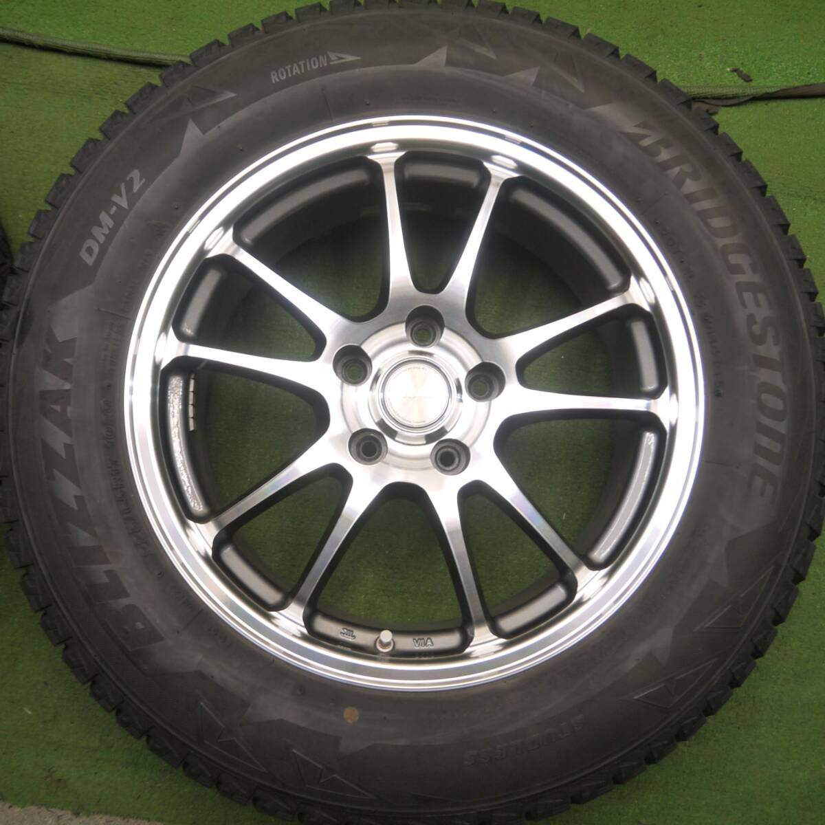 バリ溝!キレイ!9分★スタッドレス 225/65R17 ブリヂストン ブリザック DM-V2 ECO FORME PCD114.3/5H★4032514Hス