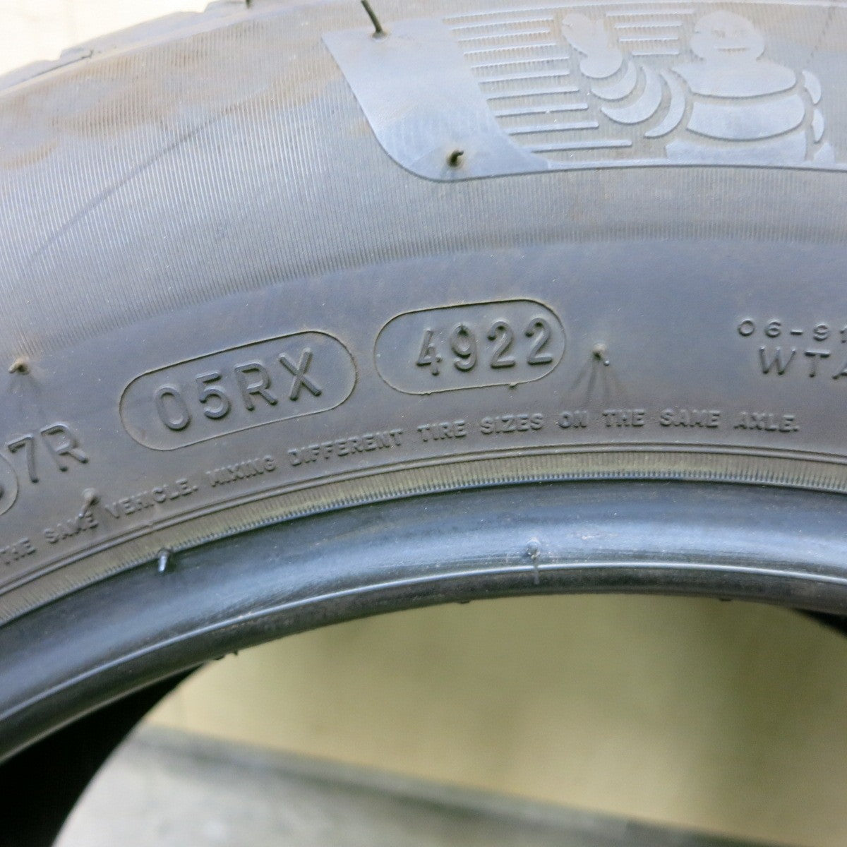 2本価格!22年★205/60R16 ミシュラン プライマシー4 タイヤ 16インチ ノア エスティマ プリウスα ヴォクシー 等★5052103ナノタ