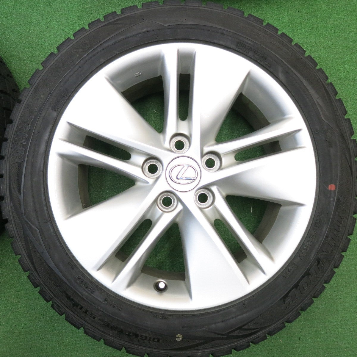 バリ溝!キレイ!9.5分以上★レクサス HS 純正 215/55R17 スタッドレス ダンロップ ウインターマックス WM01 17インチ PCD114.3/5H★5122103HAス