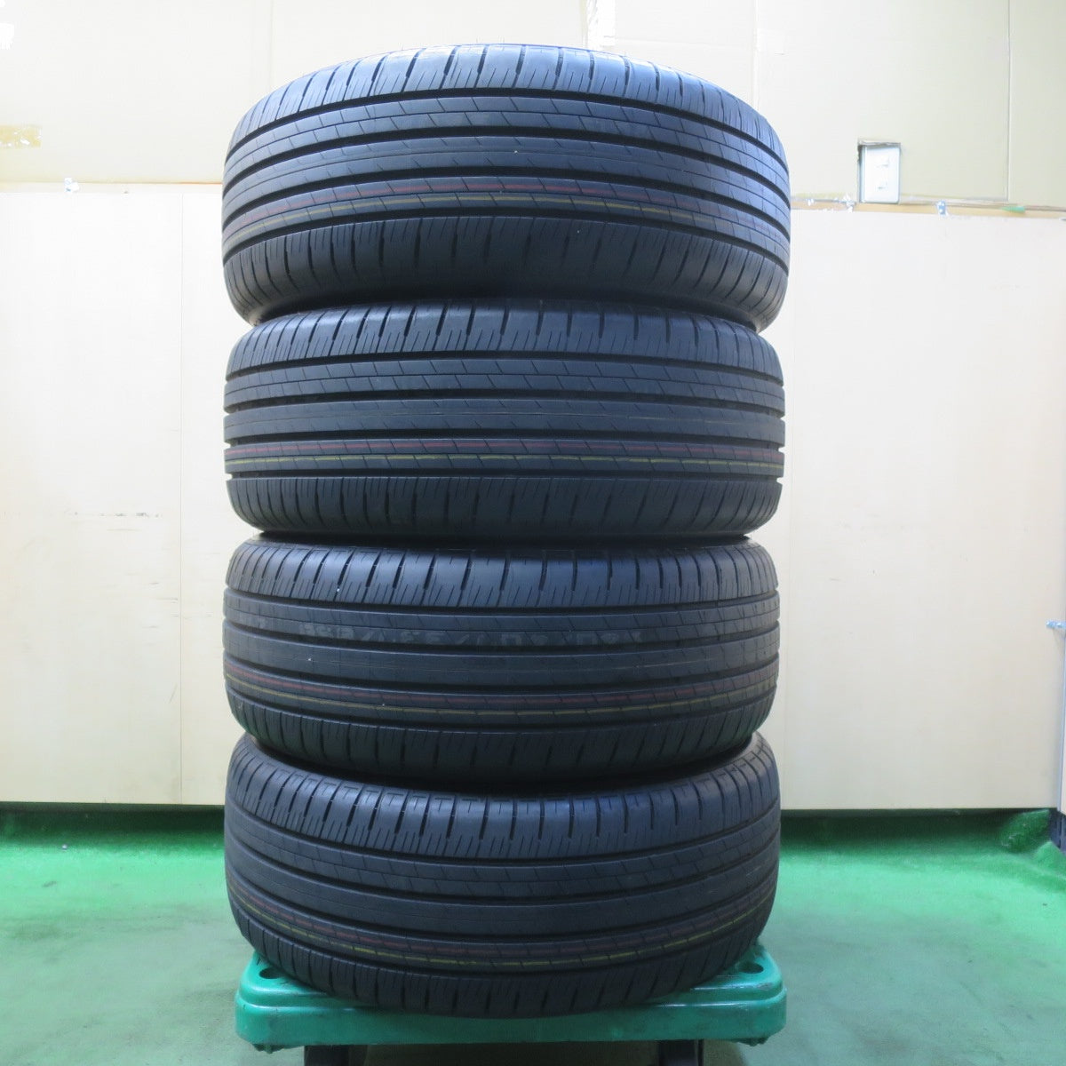 新車外し!25年★225/50R18 ブリヂストン アレンザ H/L 33 タイヤ 18インチ ヴェゼル HR-V C-HR カローラクロス アウトバック 等★5111415イノタ