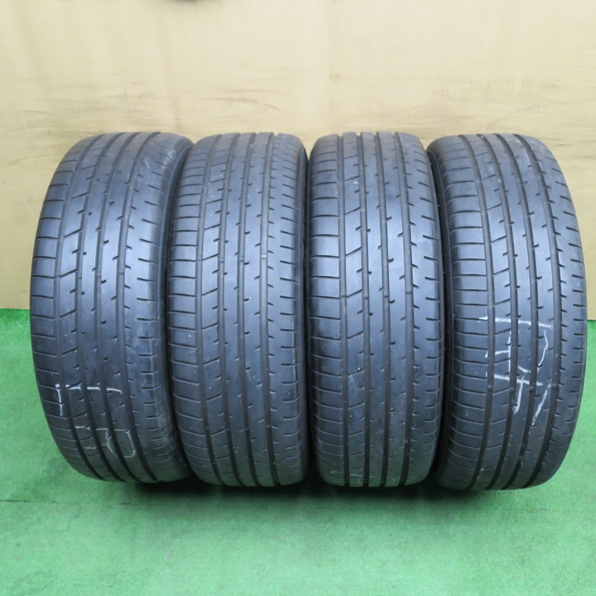バリ溝!24年!9.5分以上★トヨタ 80系 ハリアー Z 純正 225/55R19 トーヨー プロクセス R46A 19インチ PCD114.3/5H★6030804NKノ
