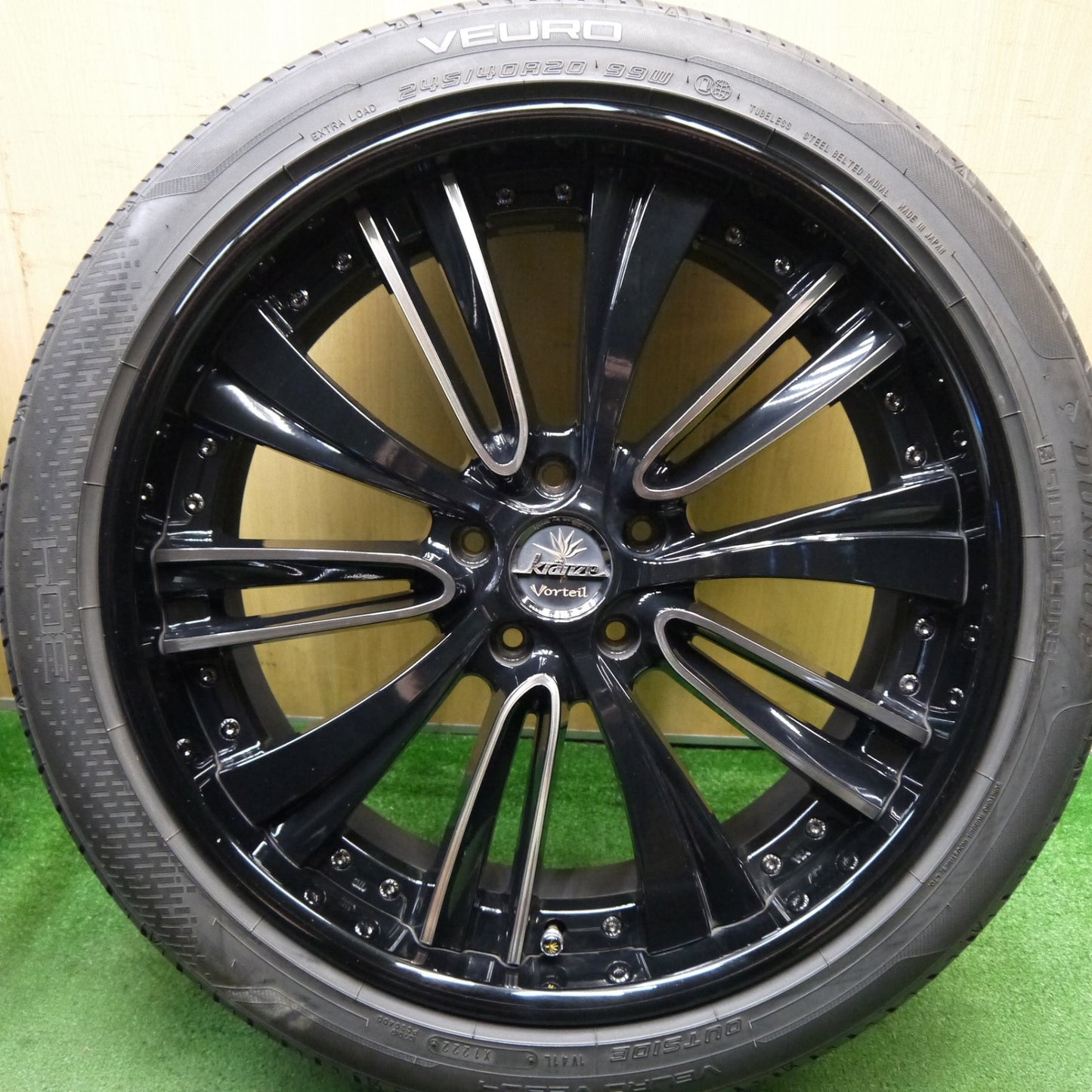 バリ溝!23年!キレイ!9.5分★Kranze Vorteil 245/40R20 ダンロップ VEURO VE304 クレンツェ ヴォルテイル 20インチ PCD114.3/5H★5070205Hノ