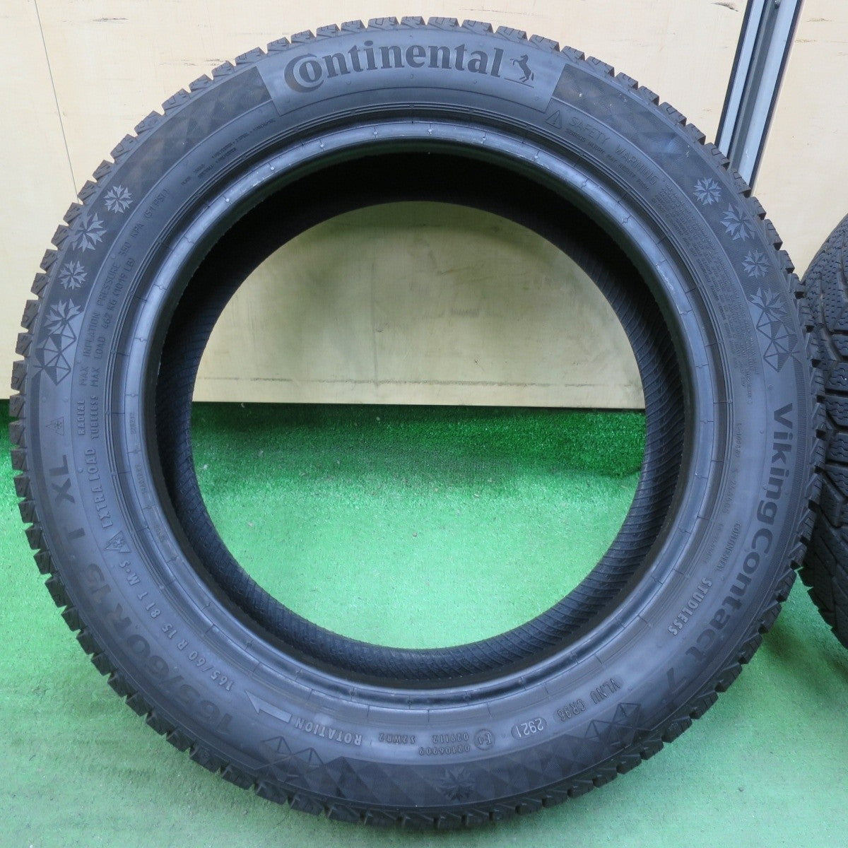 バリ溝!21年!8.5分★スタッドレス 165/60R15 コンチネンタル バイキングコンタクト7 タイヤ 15インチ ハスラー フレア クロスオーバー 等★5032012イスタ