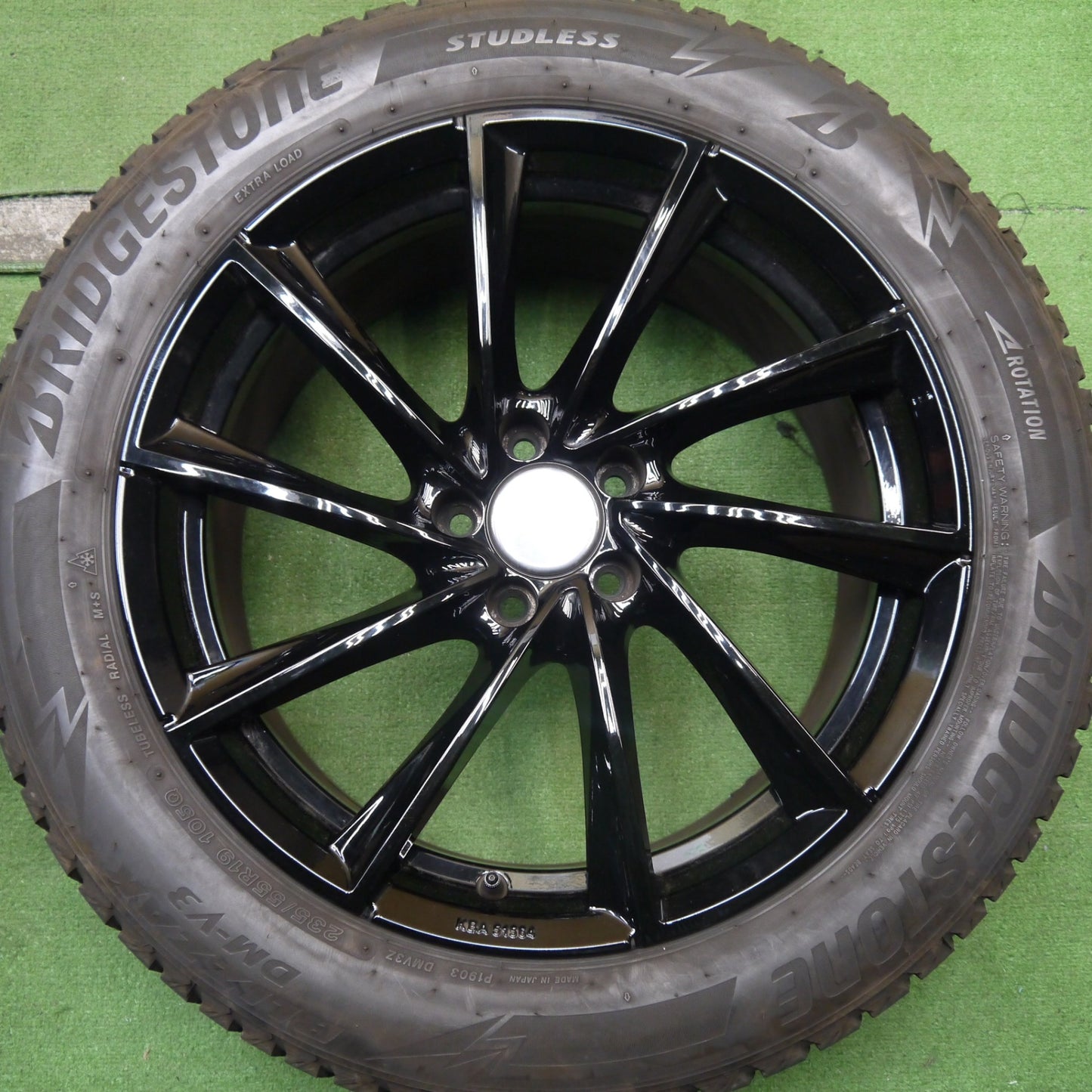 4本価格!23年★ベンツ 等 BORBET 235/55R19 スタッドレス ブリヂストン ブリザック DM-V3 ボルベット 19インチ PCD112/5H★5061105Hス