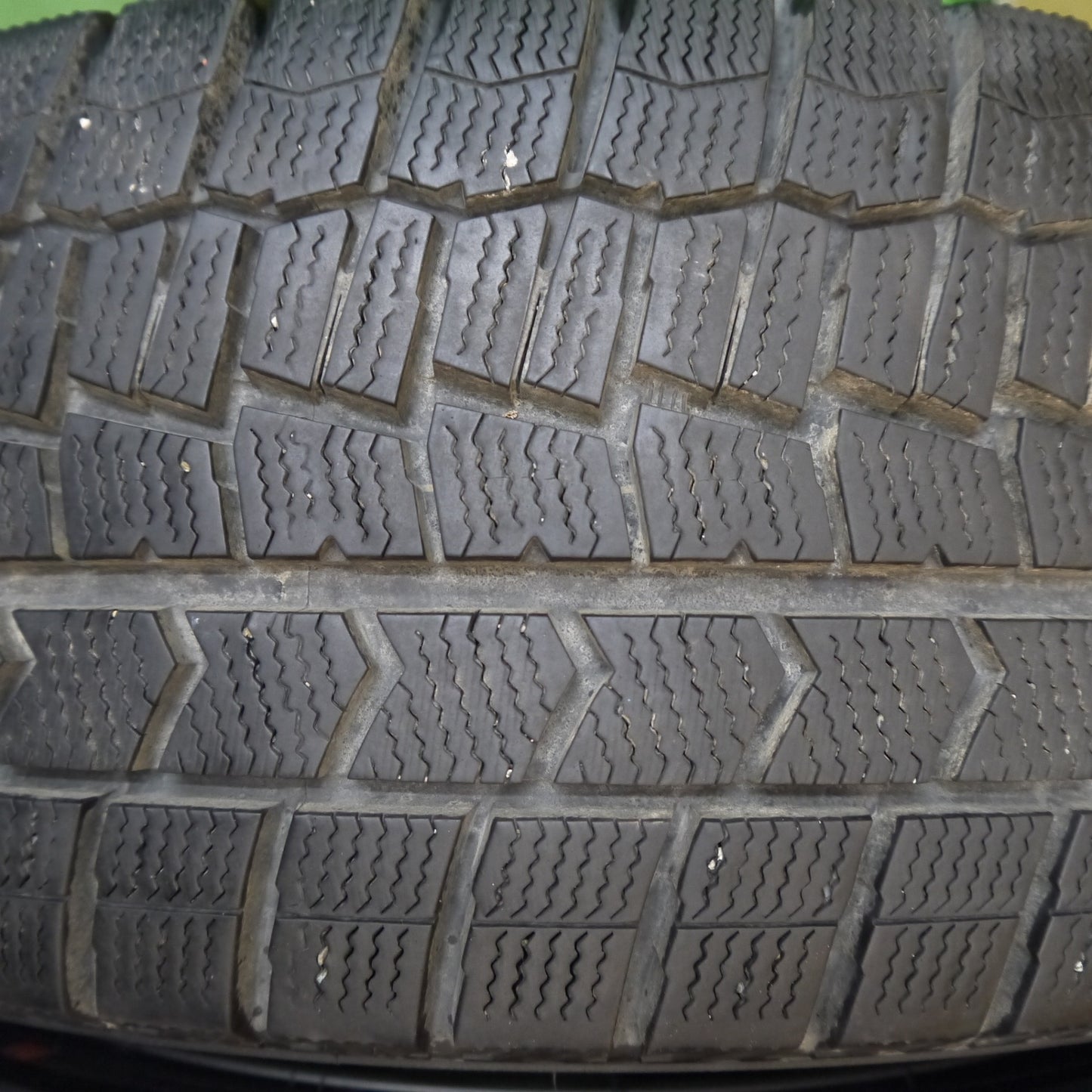 バリ溝!21年!9.5分★スバル レガシィ 純正 215/50R17 スタッドレス ダンロップ ウインターマックス WM02 17インチ PCD100/5H★5061703Hス