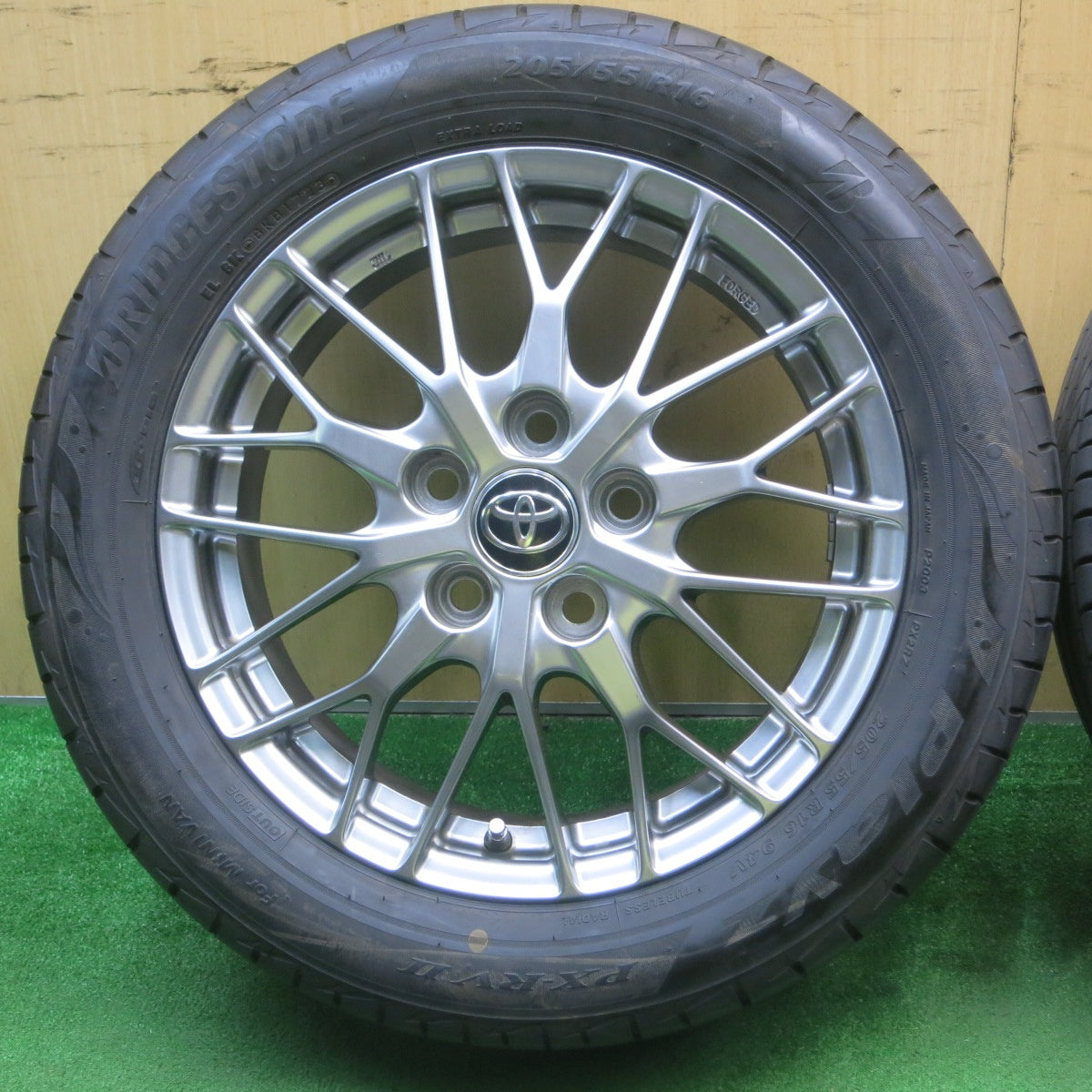 バリ溝!23年!キレイ!9.5分★トヨタ 80系 ノア ヴォクシー 純正 BBS 205/55R16 ミシュラン プライマシー4 ブリヂストン プレイズ PX-RV2 16インチ PCD114.3/5H★5051802NJノ
