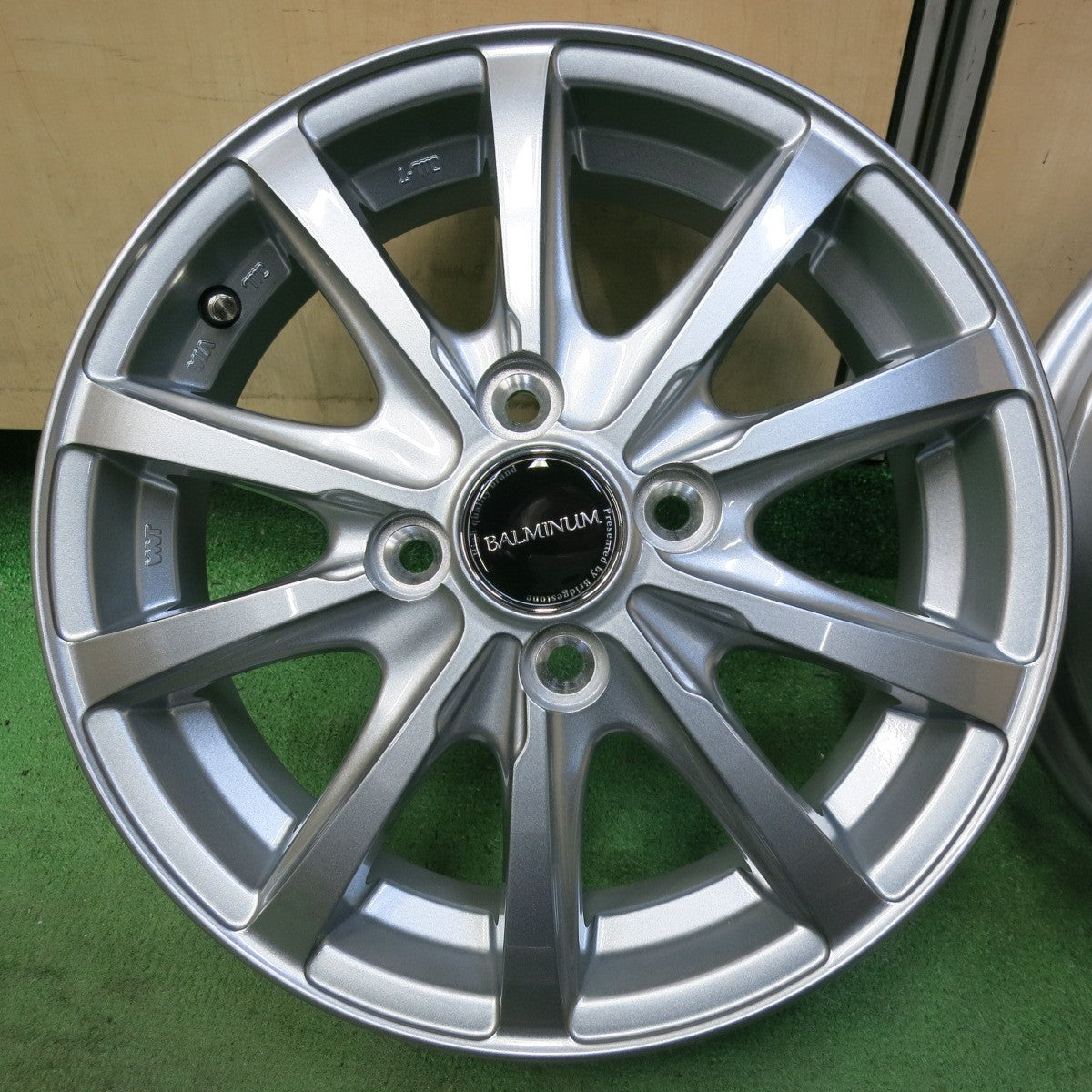 未使用★BALMINUM LS10 バルミナ 14インチ ホイール 14×4.5J PCD100/4H★5061906SYホ