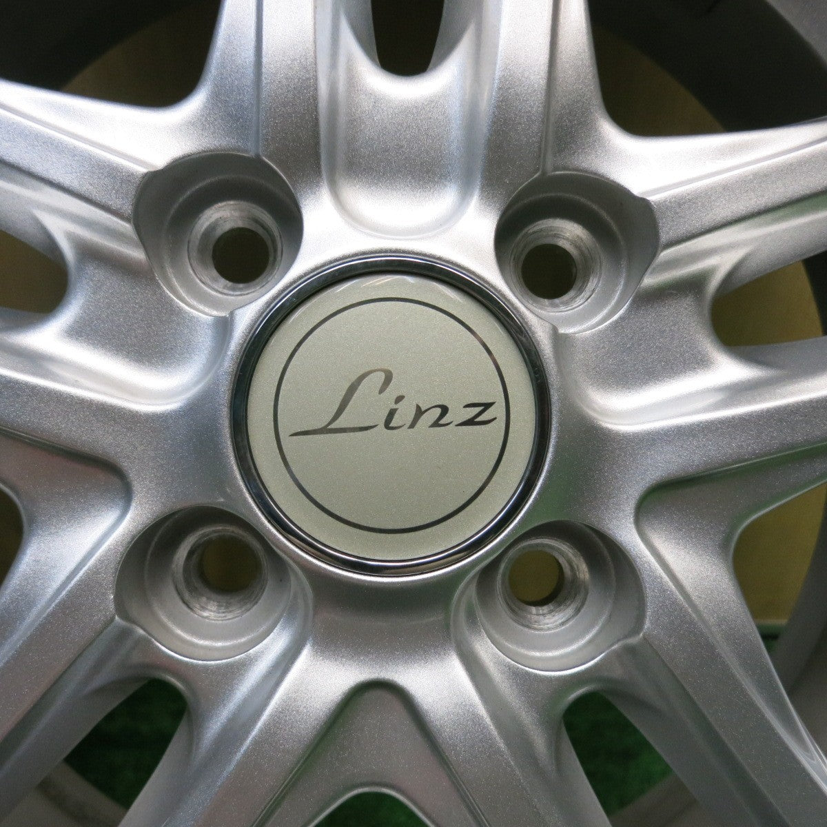 バリ溝!23年!キレイ!9分★スタッドレス 155/65R14 ブリヂストン ブリザック VRX2 Linz 14インチ PCD100/4H★5070507HAス