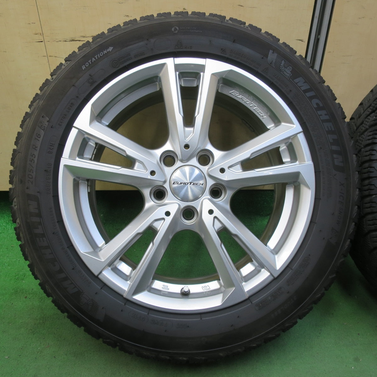 キレイ!21年★ボルボ 等 EUROTECH GAYA SOLI 205/55R16 スタッドレス ミシュラン X-ICE SNOW 16インチ ユーロテック ガヤ ソリ PCD108/5H★5071201イス