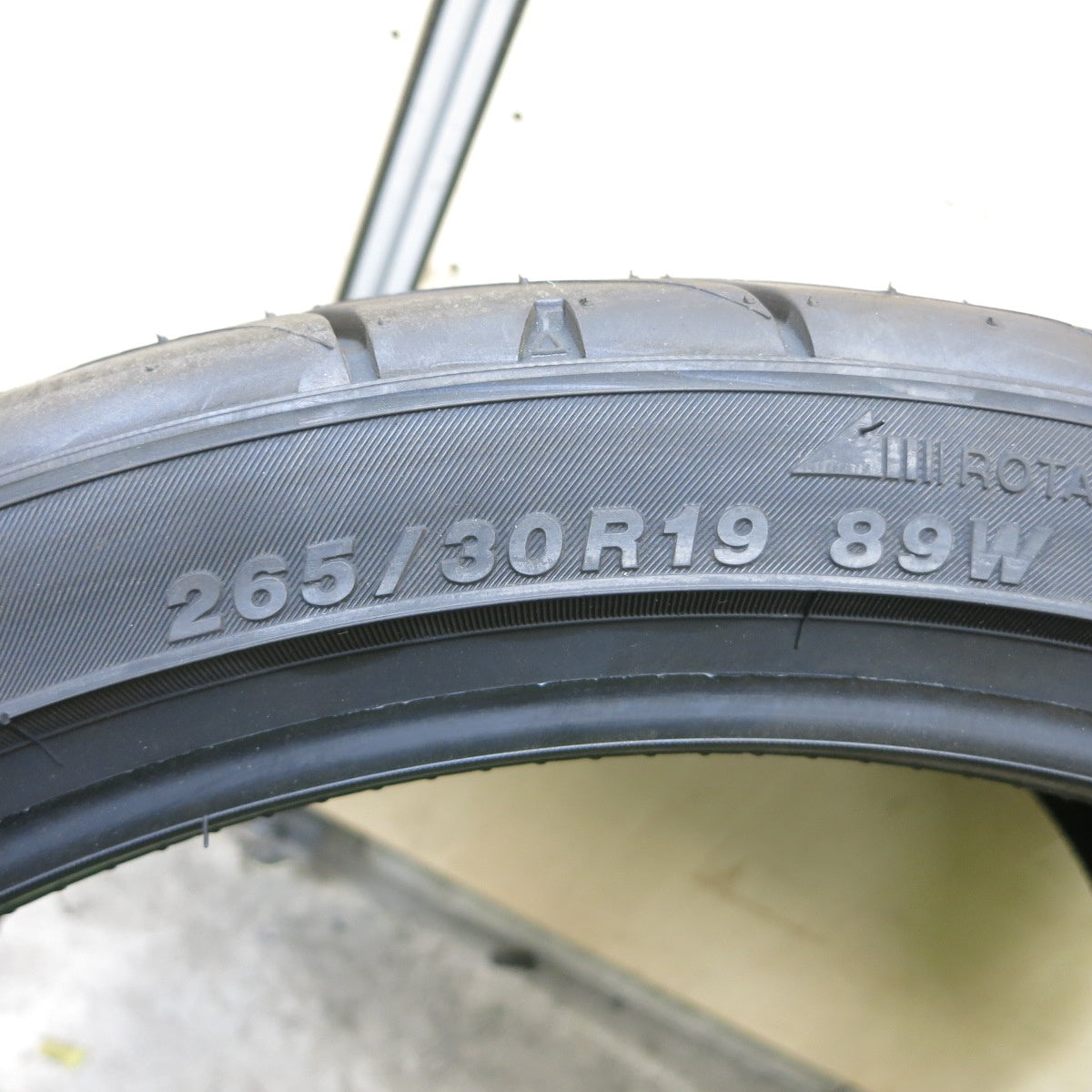 ほぼ未使用!21年!1本★265/30R19 ヨコハマ アドバン NEOVA AD08R タイヤ 19インチ BMW ベンツ アウディ 等★5062501ナノタ