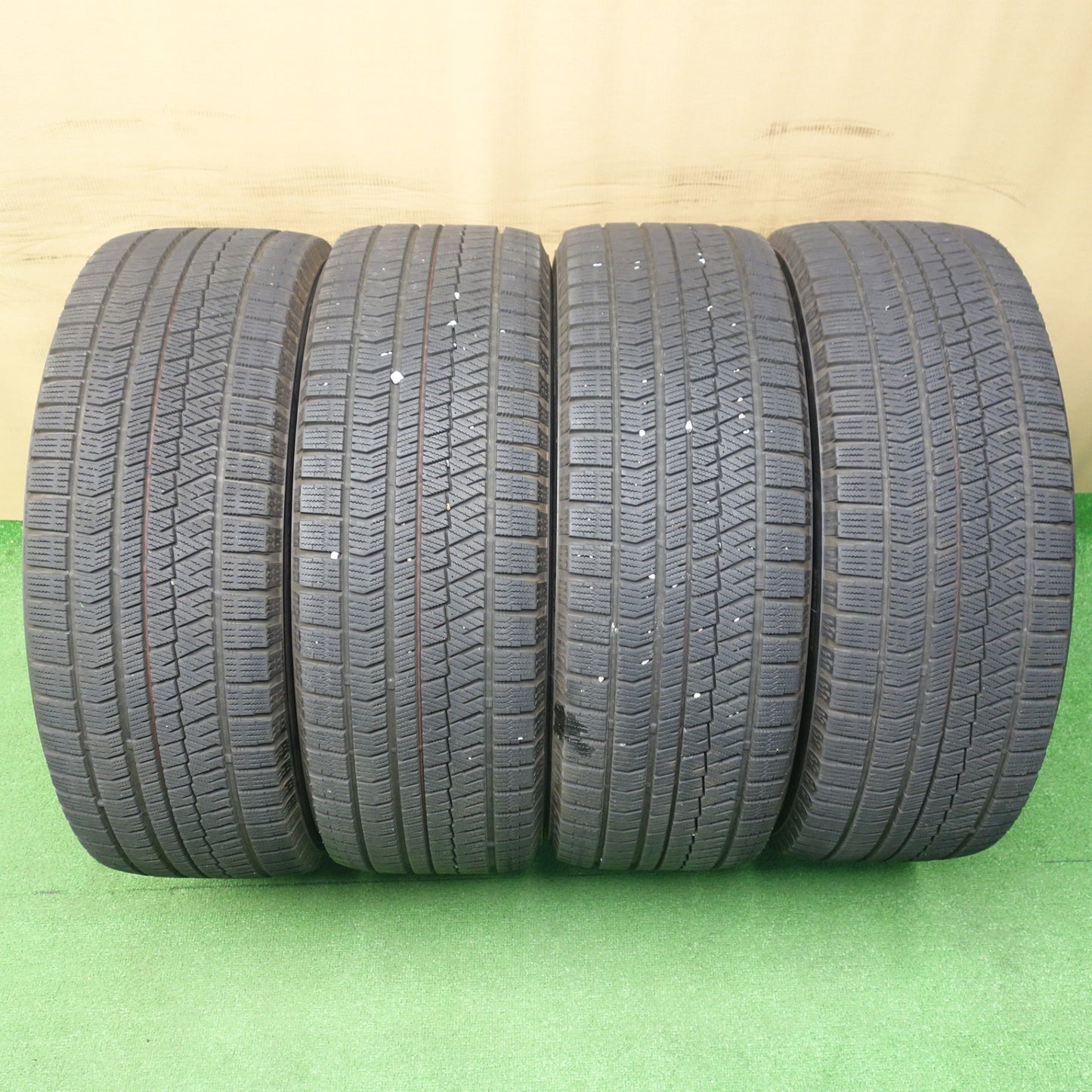 バリ溝!23年!キレイ!9分★レクサス NX 純正 OP ENKEI 235/50R20 スタッドレス ブリヂストン ブリザック RFT 20インチ エンケイ PCD114.3/5H★6051804KTス