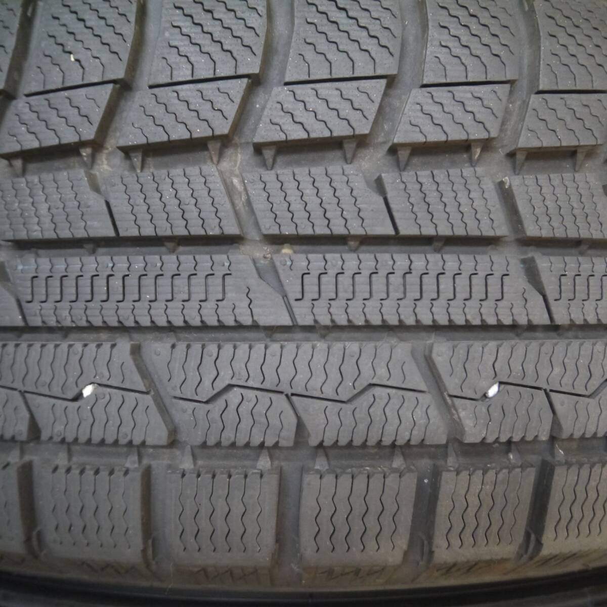 バリ溝!23年!キレイ!9.5分以上★スタッドレス 195/65R15 トーヨー ウインター トランパス TX ZEPHYR ゼファー 15インチ PCD114.3/5H★5021214Hス