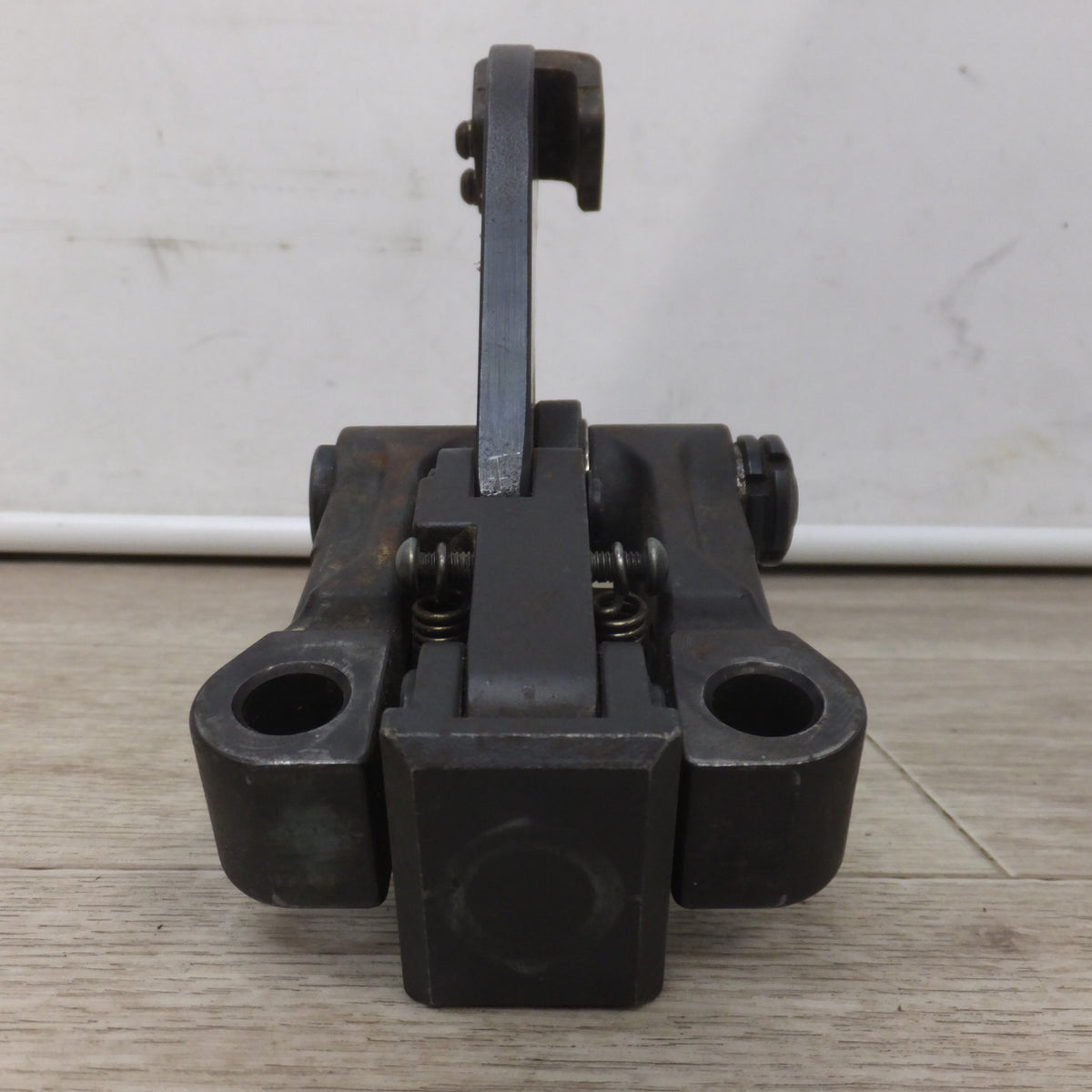 ★マクセルイズミ IZUMI 充電工具 アタッチメント 150AT-50YC(?) 200AT-50YC(?) 油圧式工具 ケーブルカッター★