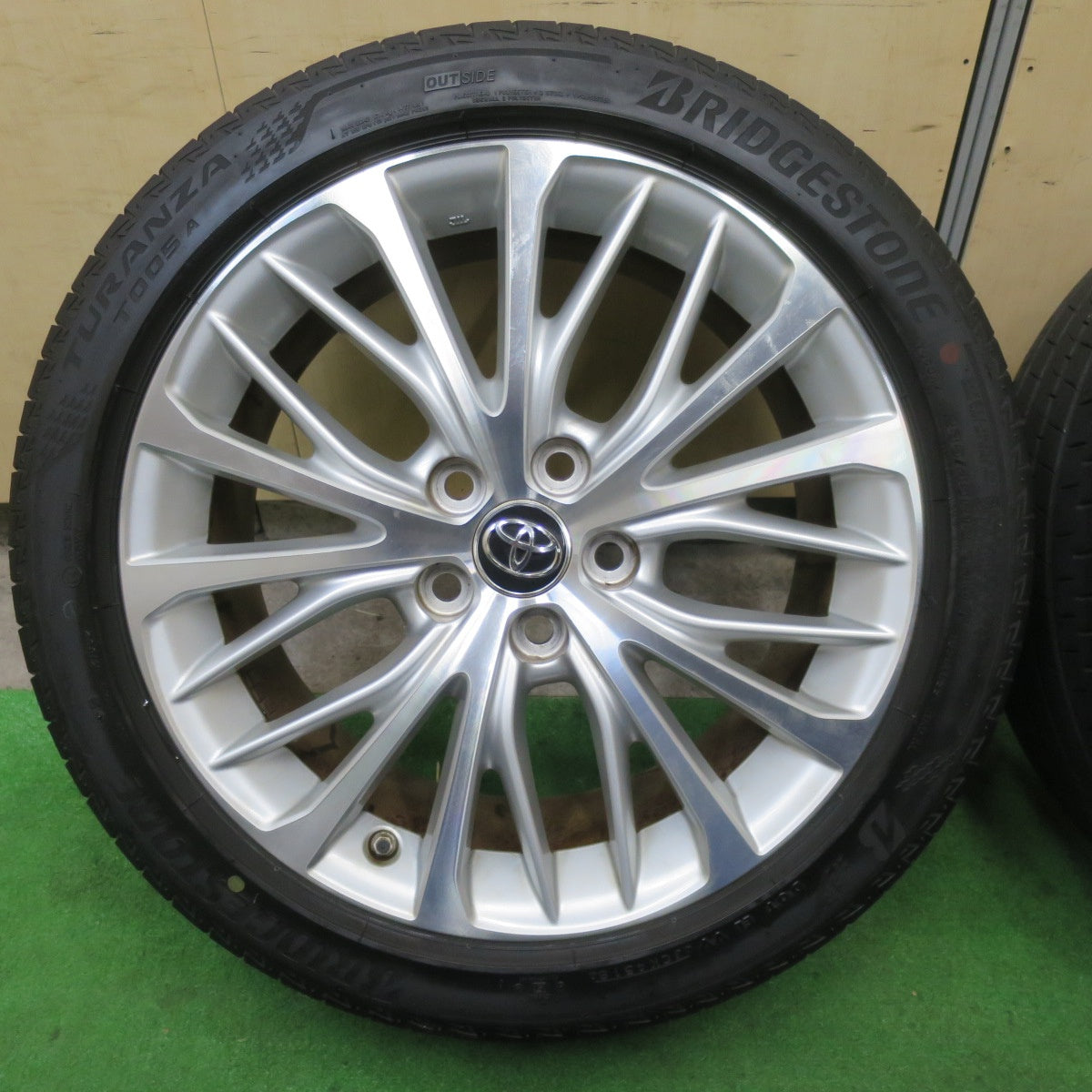 センサー付!バリ溝!キレイ!9.5分★トヨタ 70系 カムリ 純正 235/45R18 ブリヂストン トランザ T005A 18インチ PCD114.3/5H★5092403TTノ