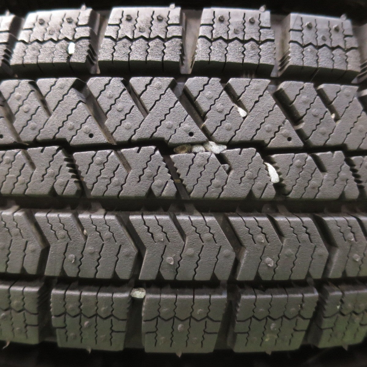 バリ溝!24年!キレイ!ほぼ10分★スタッドレス 145/80R13 ブリヂストン ブリザック VRX2 Claire クレール 13インチ PCD100/4H★5053104イス