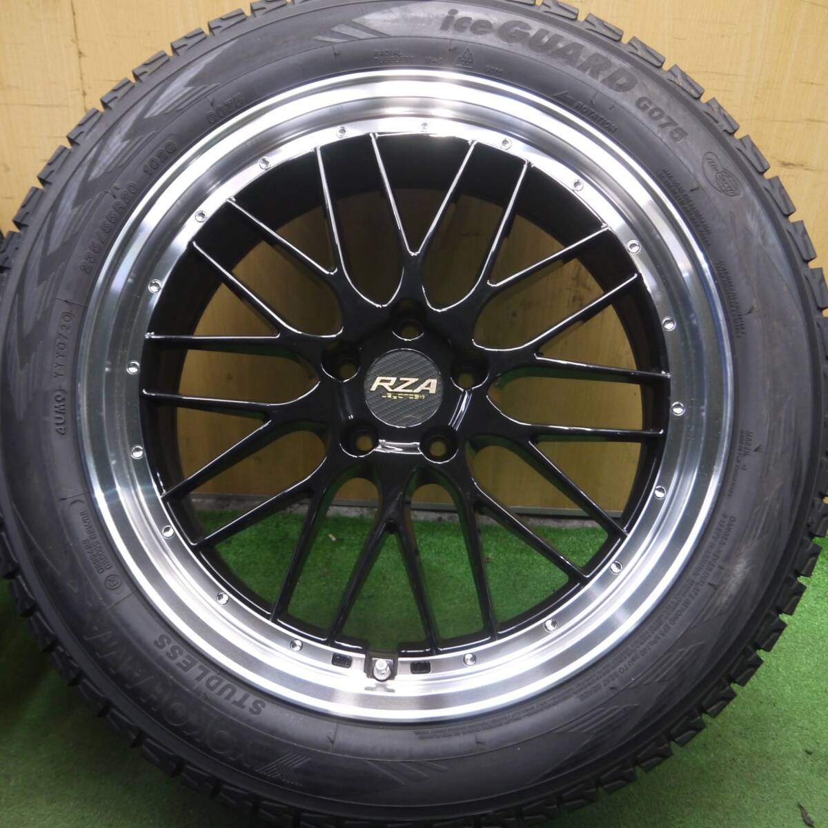 センサー付 バリ溝 20年 綺麗 9.5分★レクサス等 RZA Leycross 235/55R20 スタッドレス ヨコハマ G075 PCD114.3/5H★4021615Hス