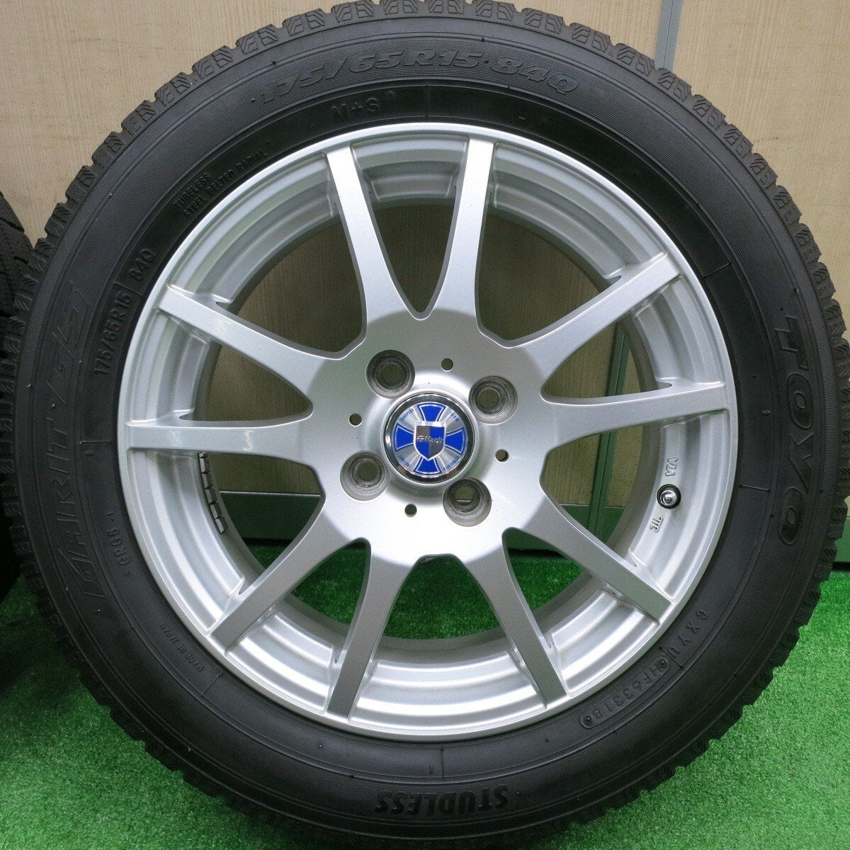 バリ溝!キレイ!8.5分★スタッドレス 175/65R15 トーヨー ガリット G5 GMach 15インチ PCD100/4H★4100505HAス