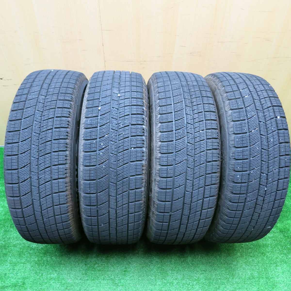 バリ溝!22年!キレイ!9.5分★スタッドレス 225/65R17 ナンカン アイス アクティバ AW-1 EMBELY 17インチ PCD114.3/5H★5101205HAス