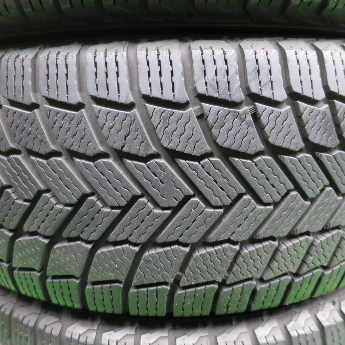 バリ溝!21年!9分★スタッドレス 225/55R18 ミシュラン X-ICE SNOW タイヤ 18インチ エクストレイル フォレスター アウトランダー デリカ D:5 等★5120502NKスタ