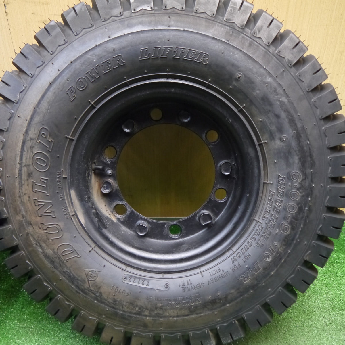 未使用!22年!2本★フォークリフト 6.00-9 10PR ダンロップ POWER LIFTER スチール ホイール PCD180/6H★6011408Hノ