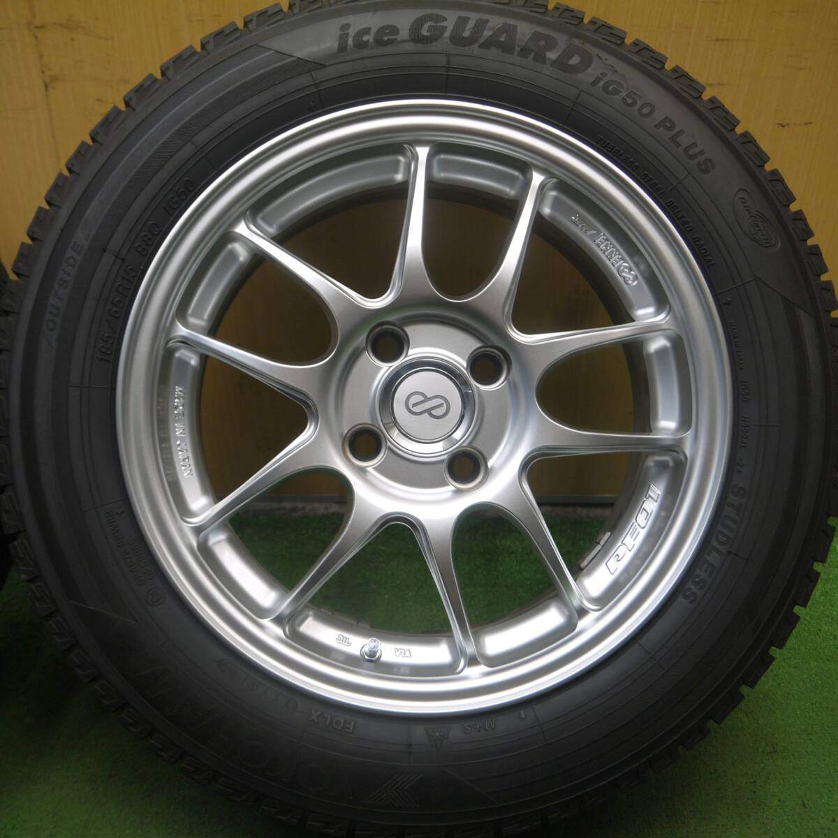 バリ溝 キレイ 9.5分★ENKEI PF01 185/65R15 スタッドレス ヨコハマ アイスガード iG50 プラス エンケイ PCD100/4H★4071706Hス