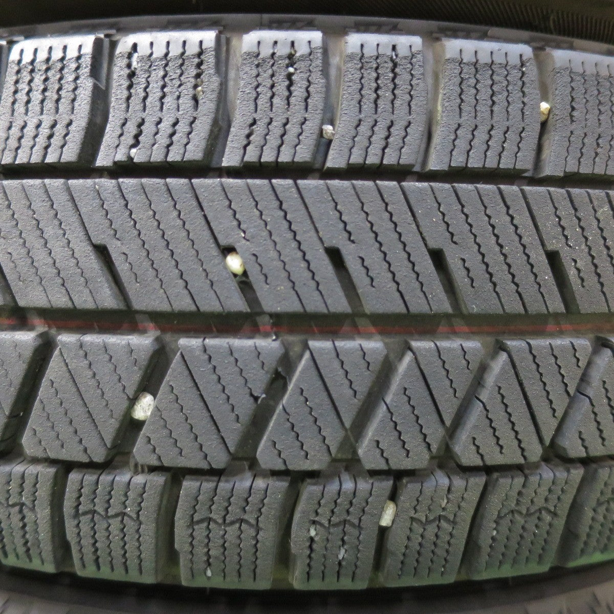 バリ溝!23年!キレイ!8.5分★スタッドレス 155/65R14 ブリヂストン ブリザック VRX3 ECO FORME エコフォルム 14インチ PCD100/4H★5051007イス
