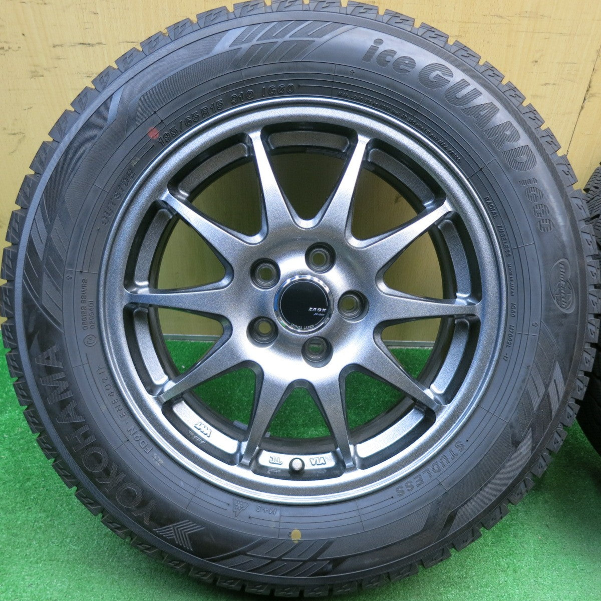 バリ溝!21年!キレイ!9.5分以上★プリウス 等 195/65R15 スタッドレス ヨコハマ アイスガード iG60 ZACK JP-202 MONZA ザック 15インチ PCD100/5H★5041502TNス