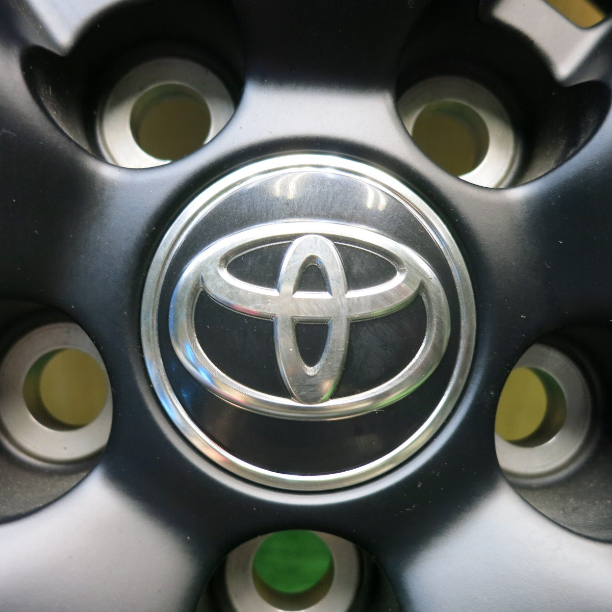 新車外し★トヨタ RAV4 アドベンチャー 純正 235/55R19 ヨコハマ AVID GT S35 18インチ PCD114.3/5H★5091108HAノ